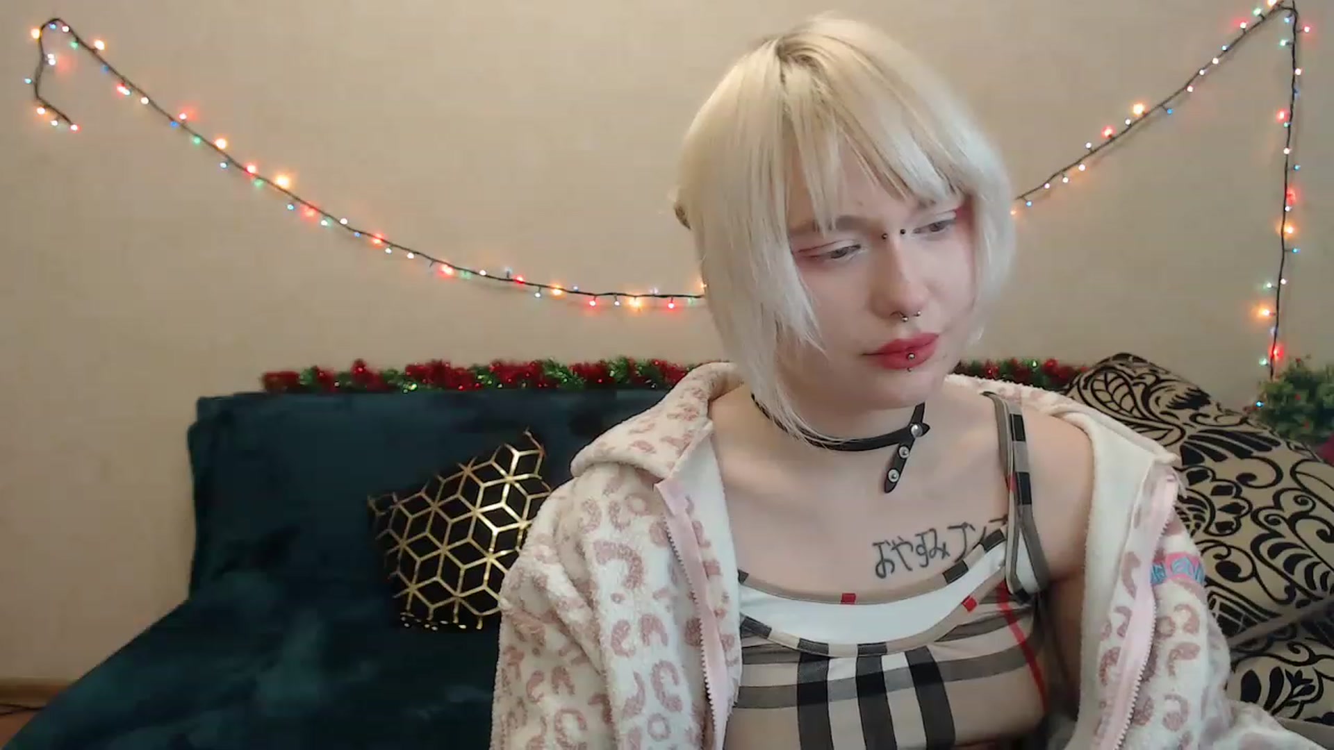 Gallery image thumbnail from Killinna's myfreecams stream on, 12/26/2022, 15:33 image 9 of 20
