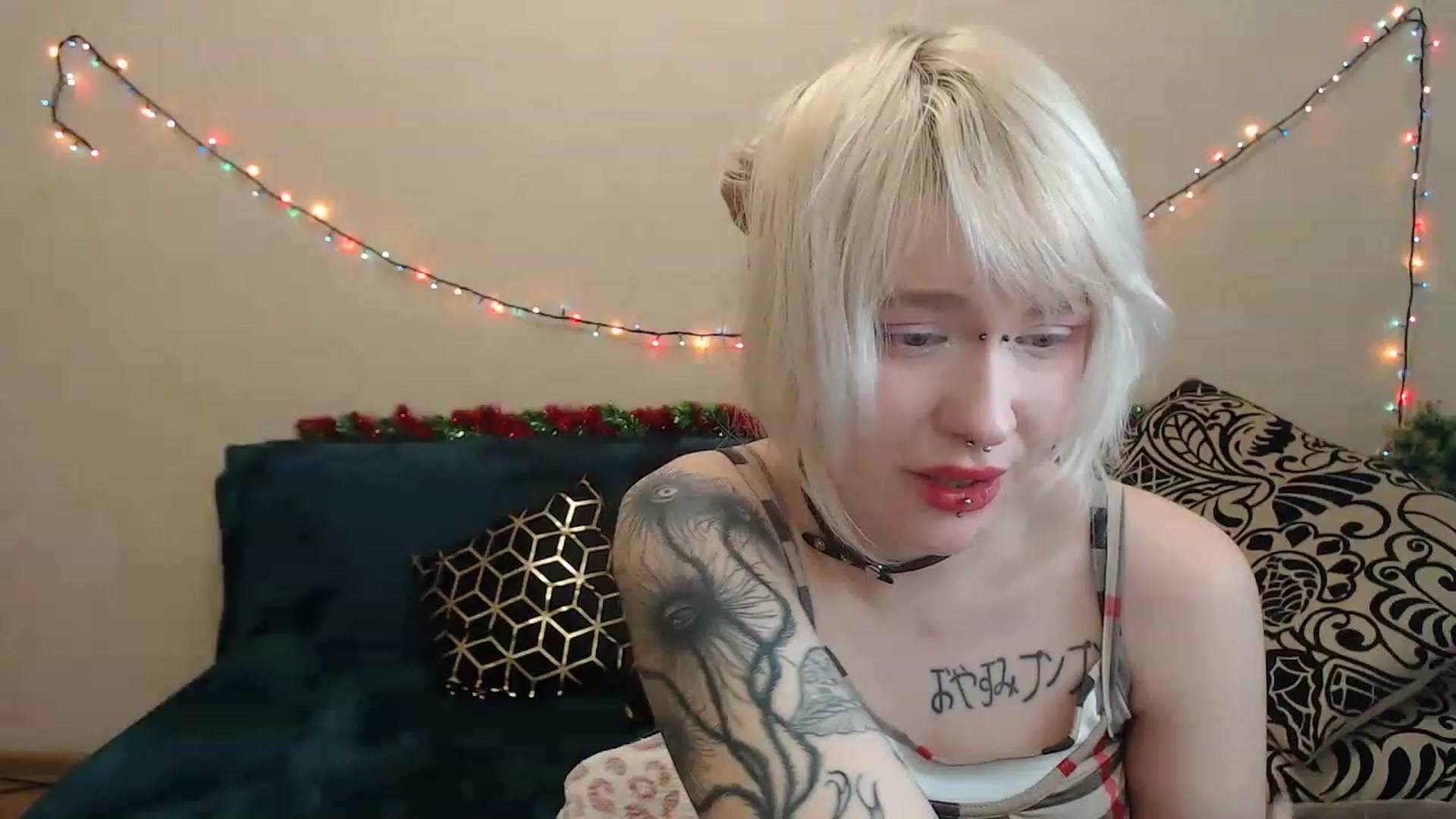 Gallery image thumbnail from Killinna's myfreecams stream on, 12/26/2022, 17:30 image 18 of 20