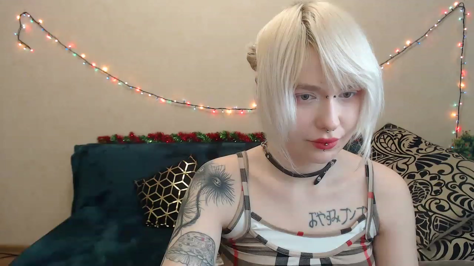 Gallery image thumbnail from Killinna's myfreecams stream on, 12/26/2022, 17:30 image 8 of 20