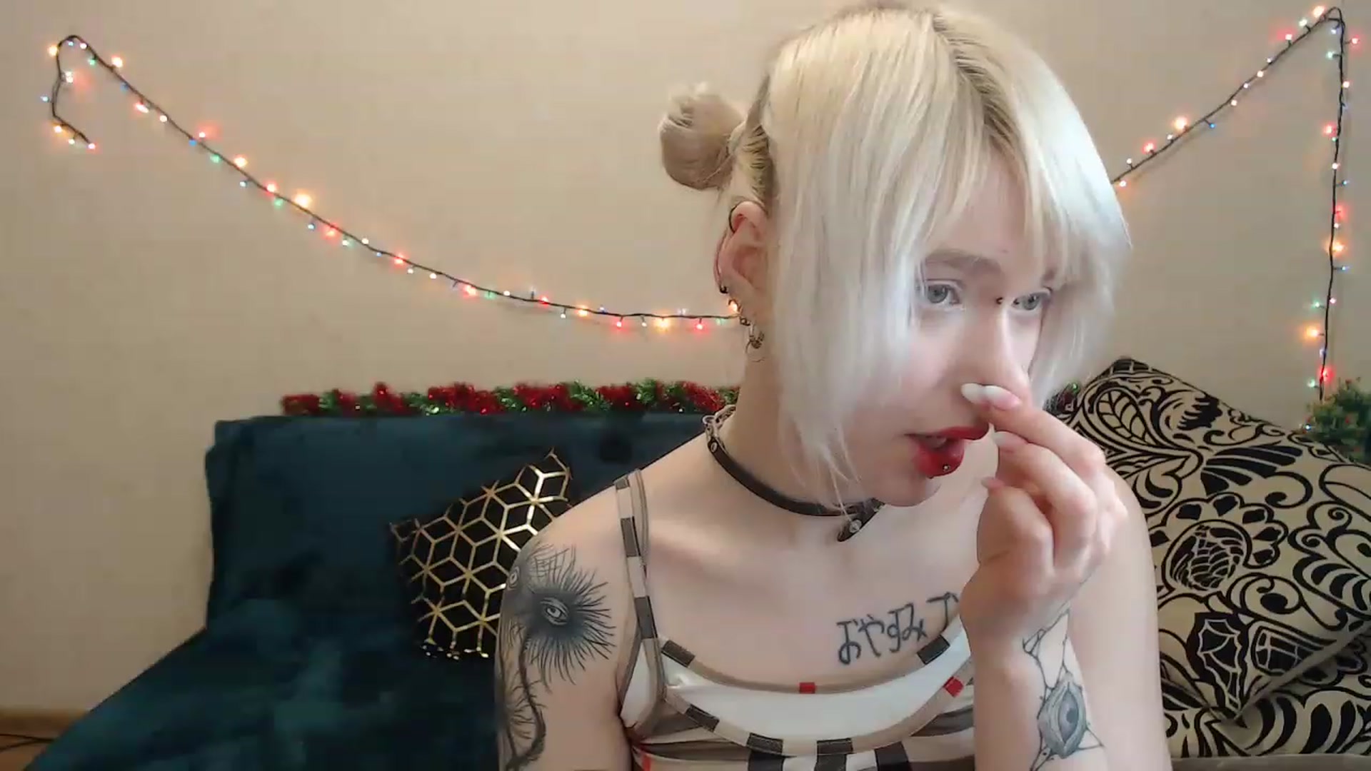 Gallery image thumbnail from Killinna's myfreecams stream on, 12/26/2022, 17:30 image 6 of 20