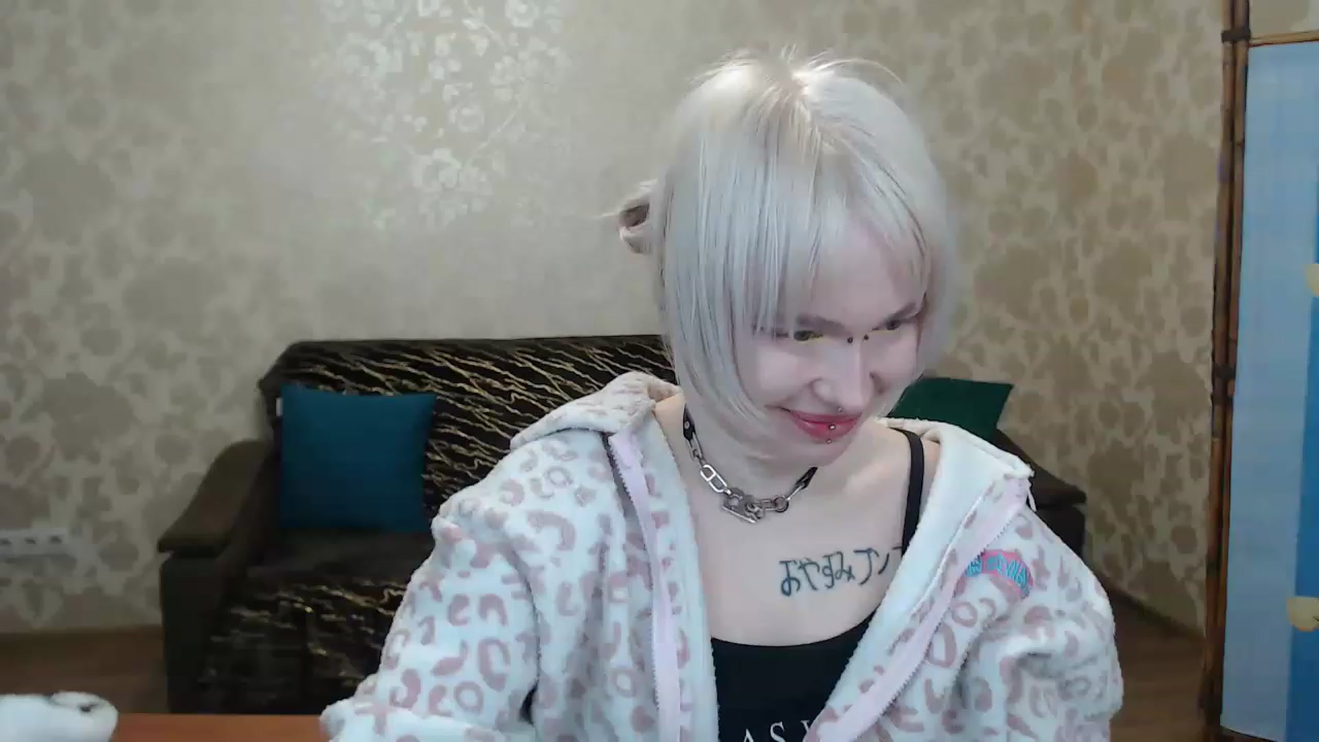 Gallery image thumbnail from Killinna's myfreecams stream on, 12/28/2022, 15:45 image 9 of 20