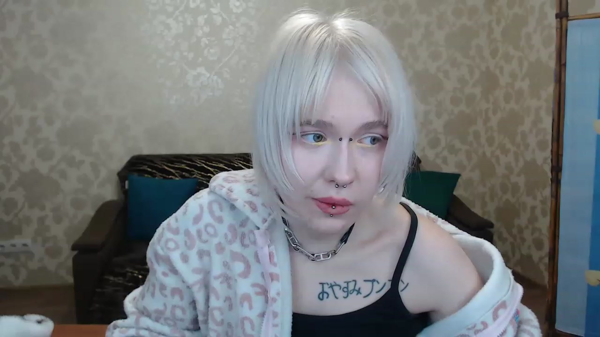 Gallery image thumbnail from Killinna's myfreecams stream on, 12/28/2022, 15:45 image 14 of 20