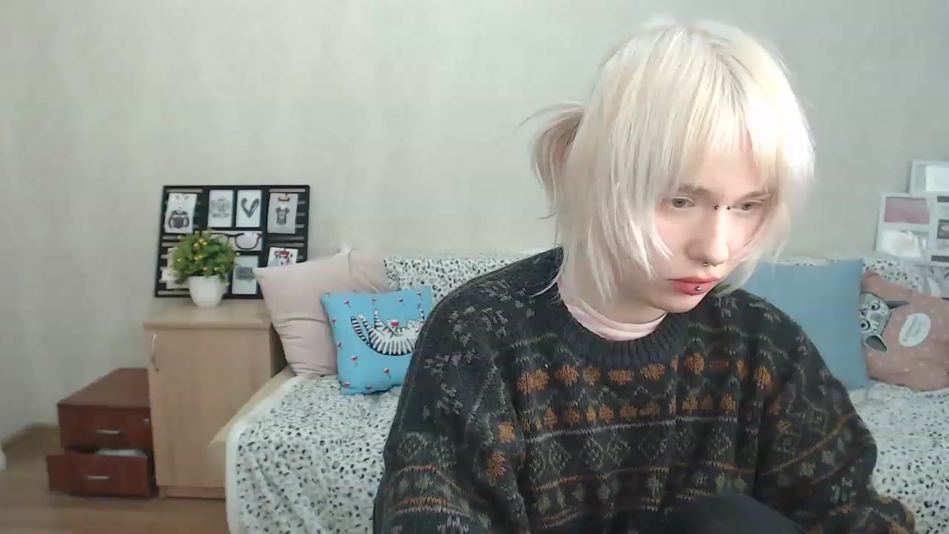 Gallery image thumbnail from Killinna's myfreecams stream on, 12/30/2022, 17:52 image 5 of 20