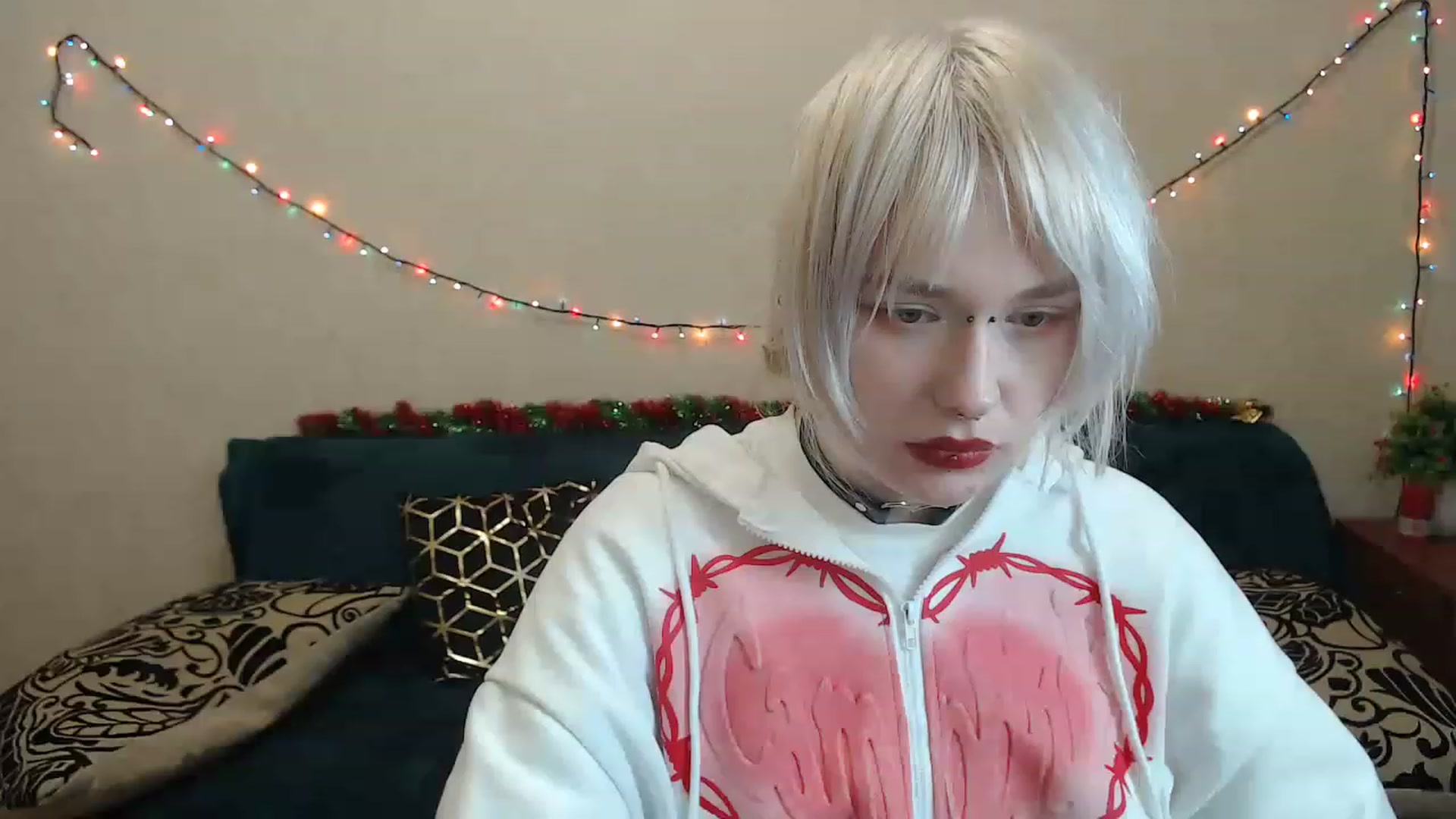 Gallery image thumbnail from Killinna's myfreecams stream on, 01/04/2023, 15:19 image 16 of 20