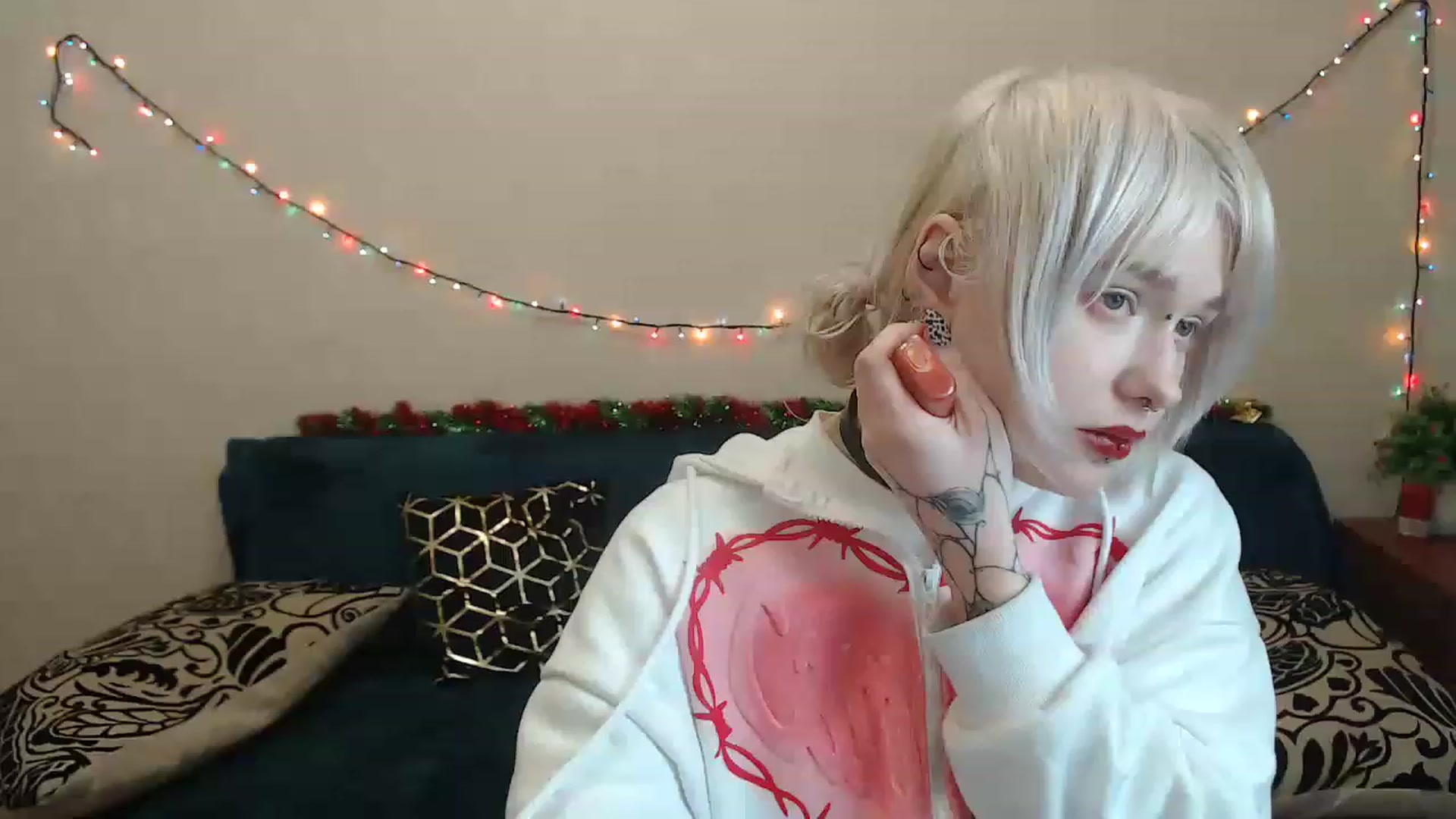 Gallery image thumbnail from Killinna's myfreecams stream on, 01/04/2023, 15:19 image 12 of 20