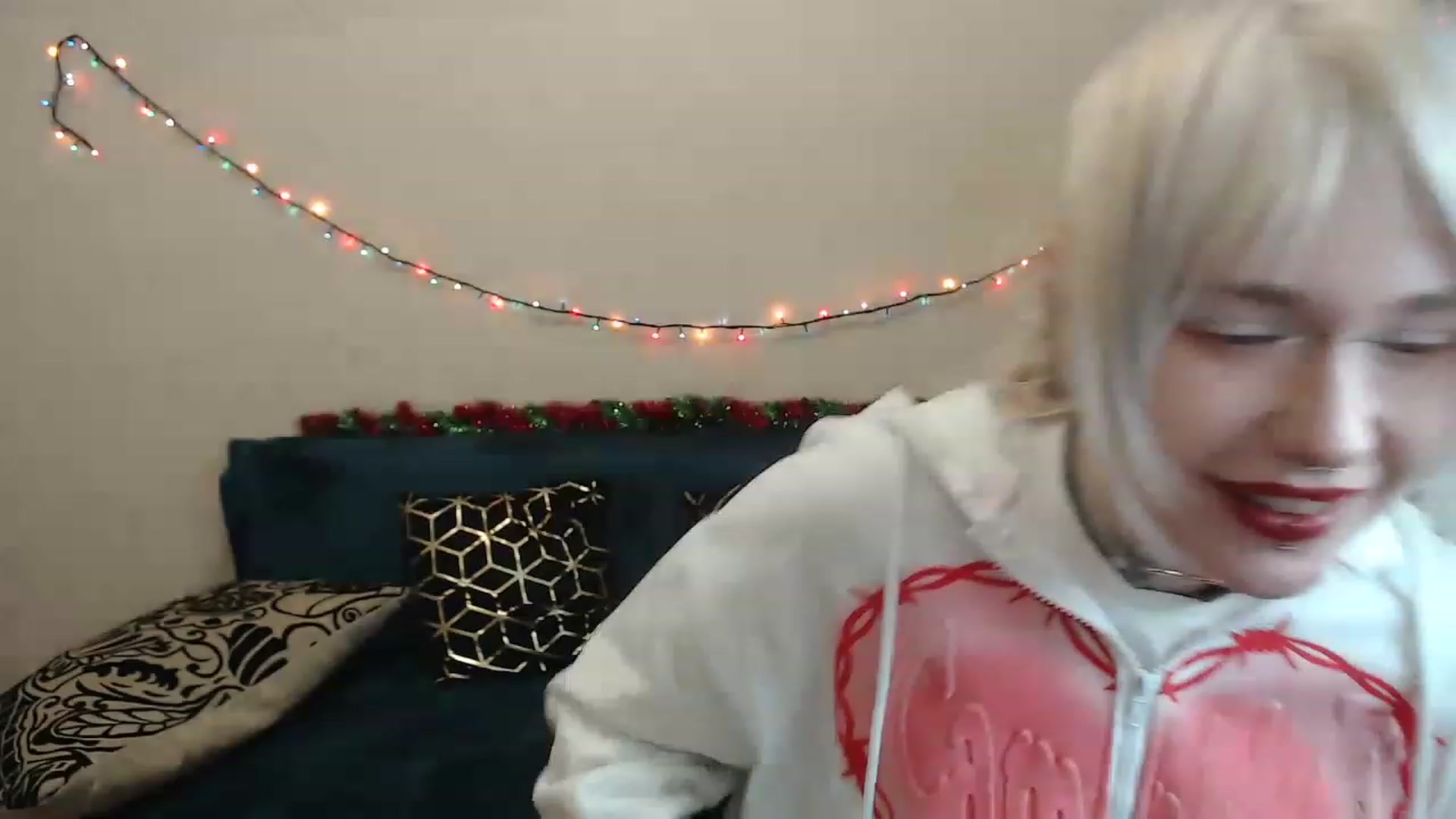 Gallery image thumbnail from Killinna's myfreecams stream on, 01/04/2023, 15:19 image 15 of 20