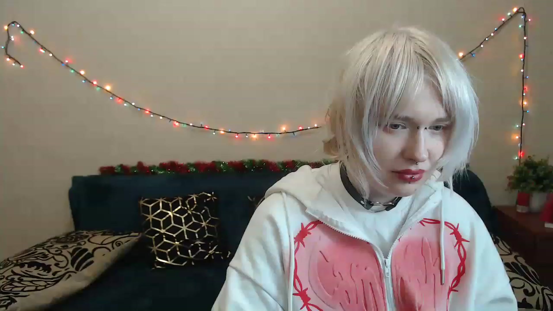 Gallery image thumbnail from Killinna's myfreecams stream on, 01/04/2023, 16:24 image 2 of 20