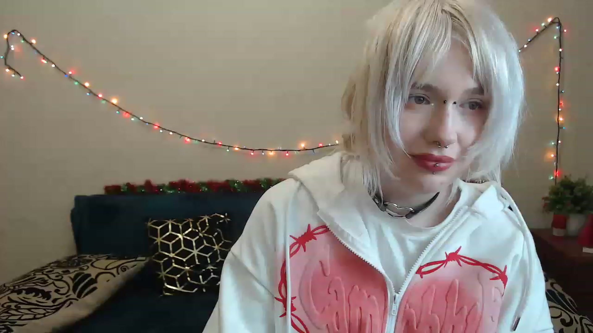 Gallery image thumbnail from Killinna's myfreecams stream on, 01/04/2023, 16:24 image 7 of 20