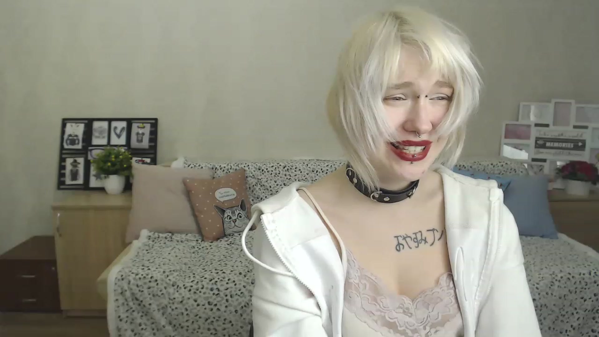 Gallery image thumbnail from Killinna's myfreecams stream on, 01/07/2023, 18:14 image 12 of 20