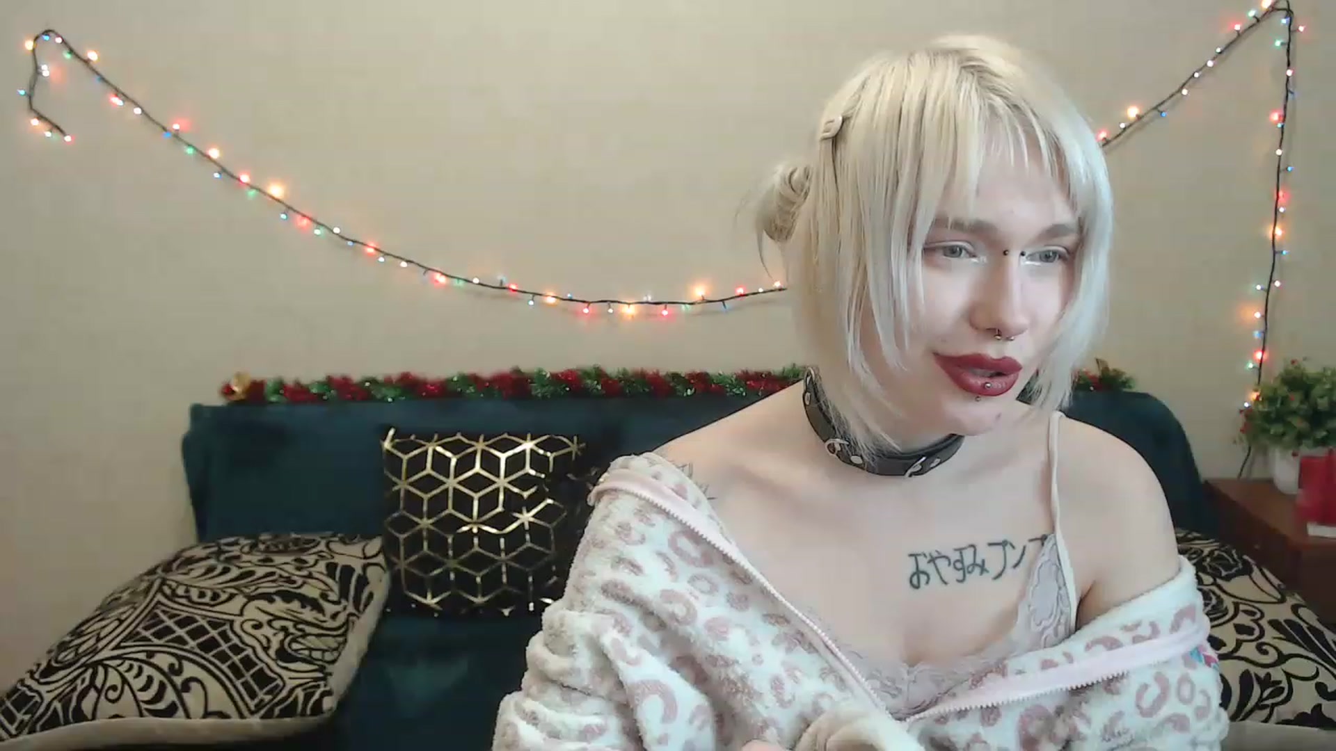 Gallery image thumbnail from Killinna's myfreecams stream on, 01/08/2023, 15:38 image 7 of 20