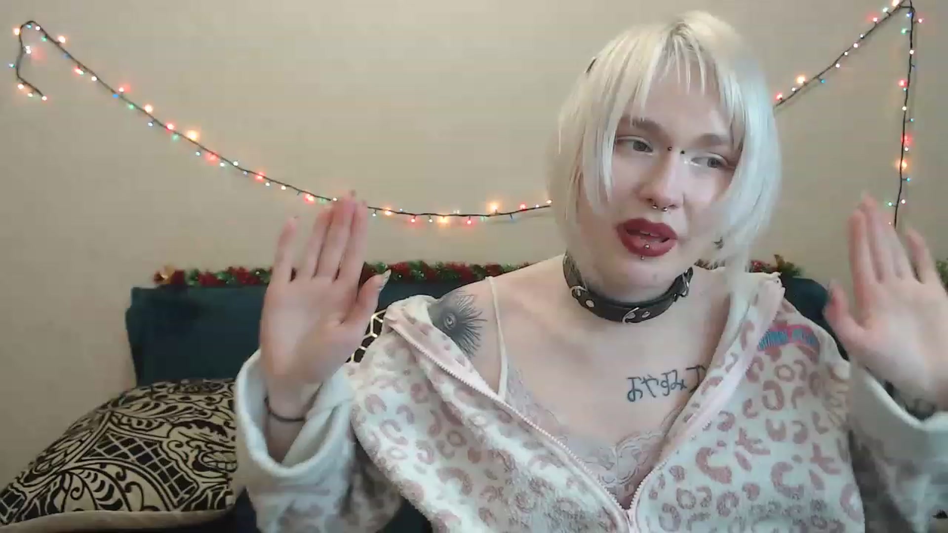 Gallery image thumbnail from Killinna's myfreecams stream on, 01/08/2023, 15:38 image 4 of 20