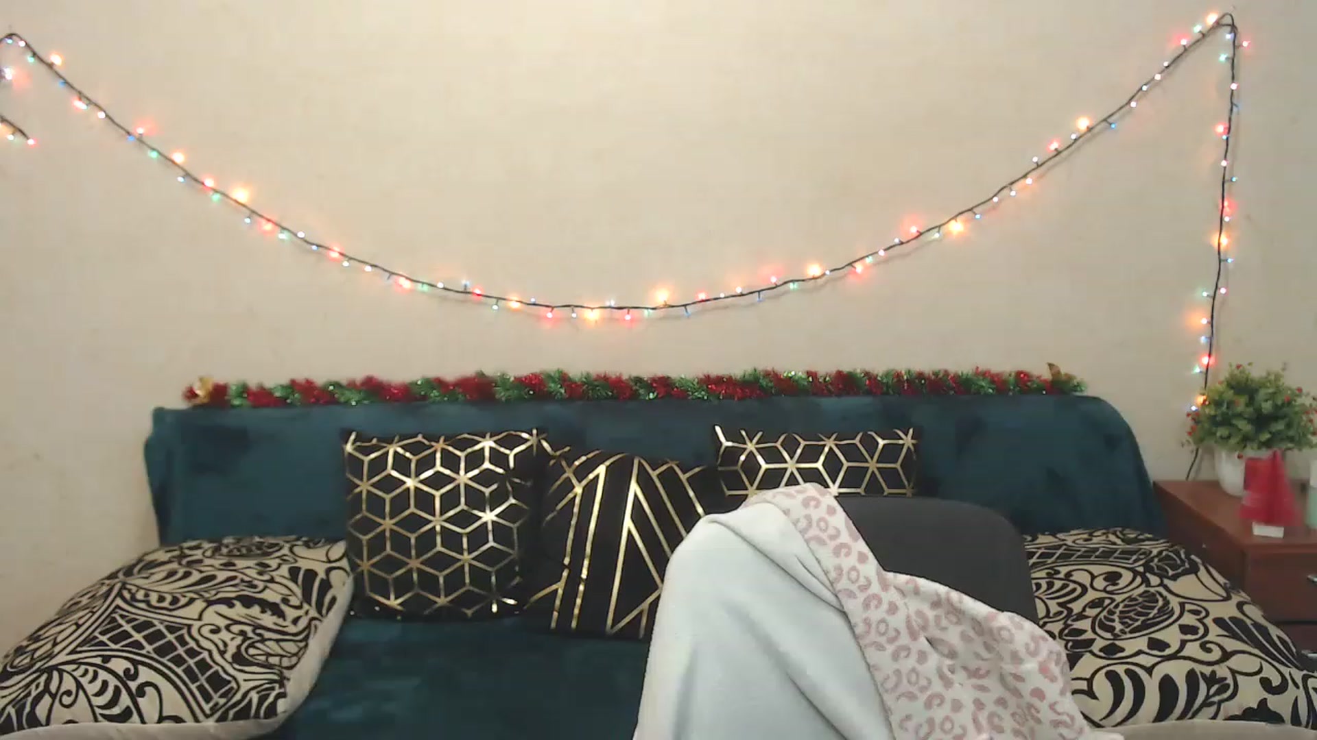 Gallery image thumbnail from Killinna's myfreecams stream on, 01/08/2023, 18:10 image 1 of 20