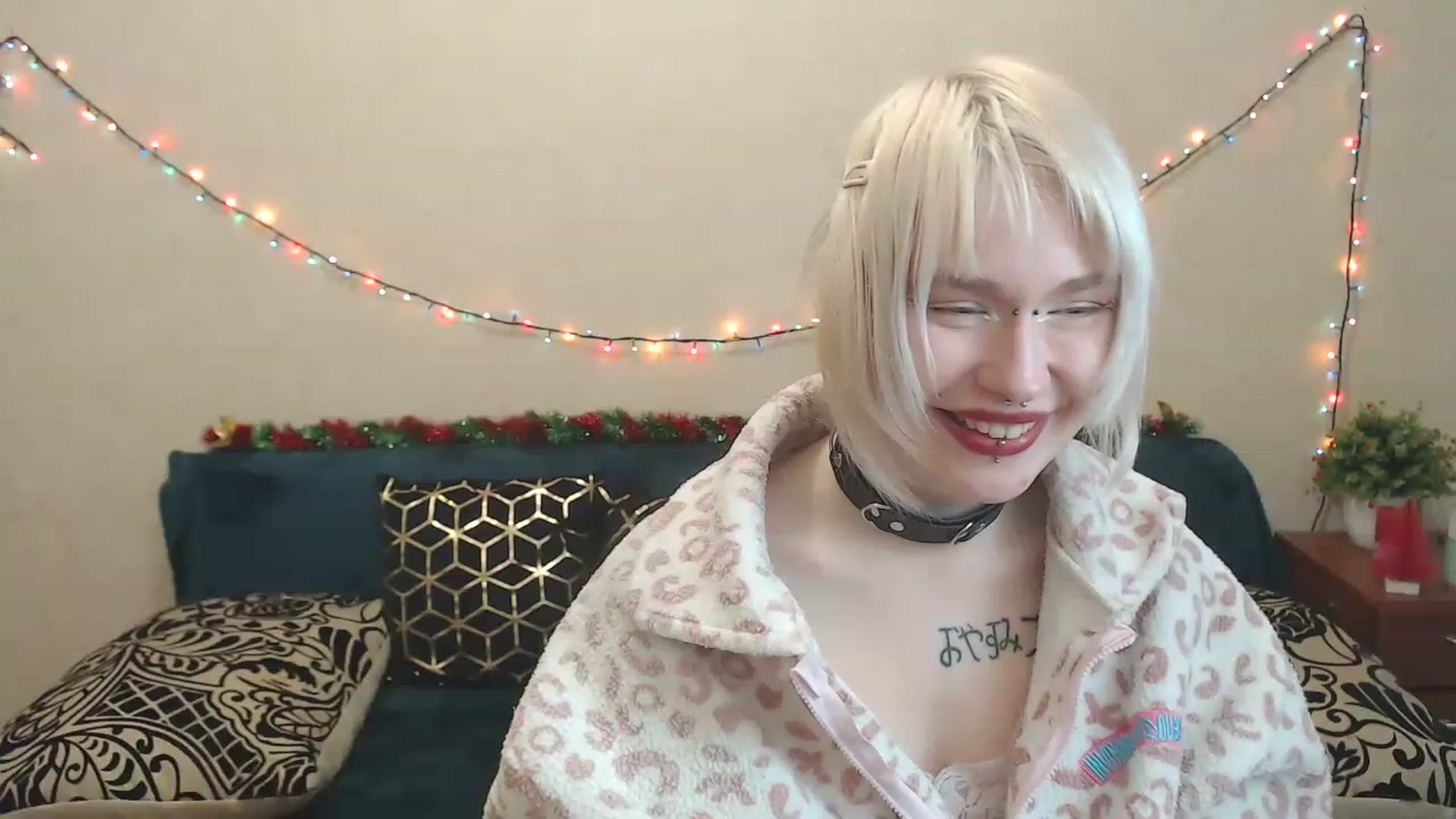 Gallery image thumbnail from Killinna's myfreecams stream on, 01/08/2023, 18:10 image 7 of 20