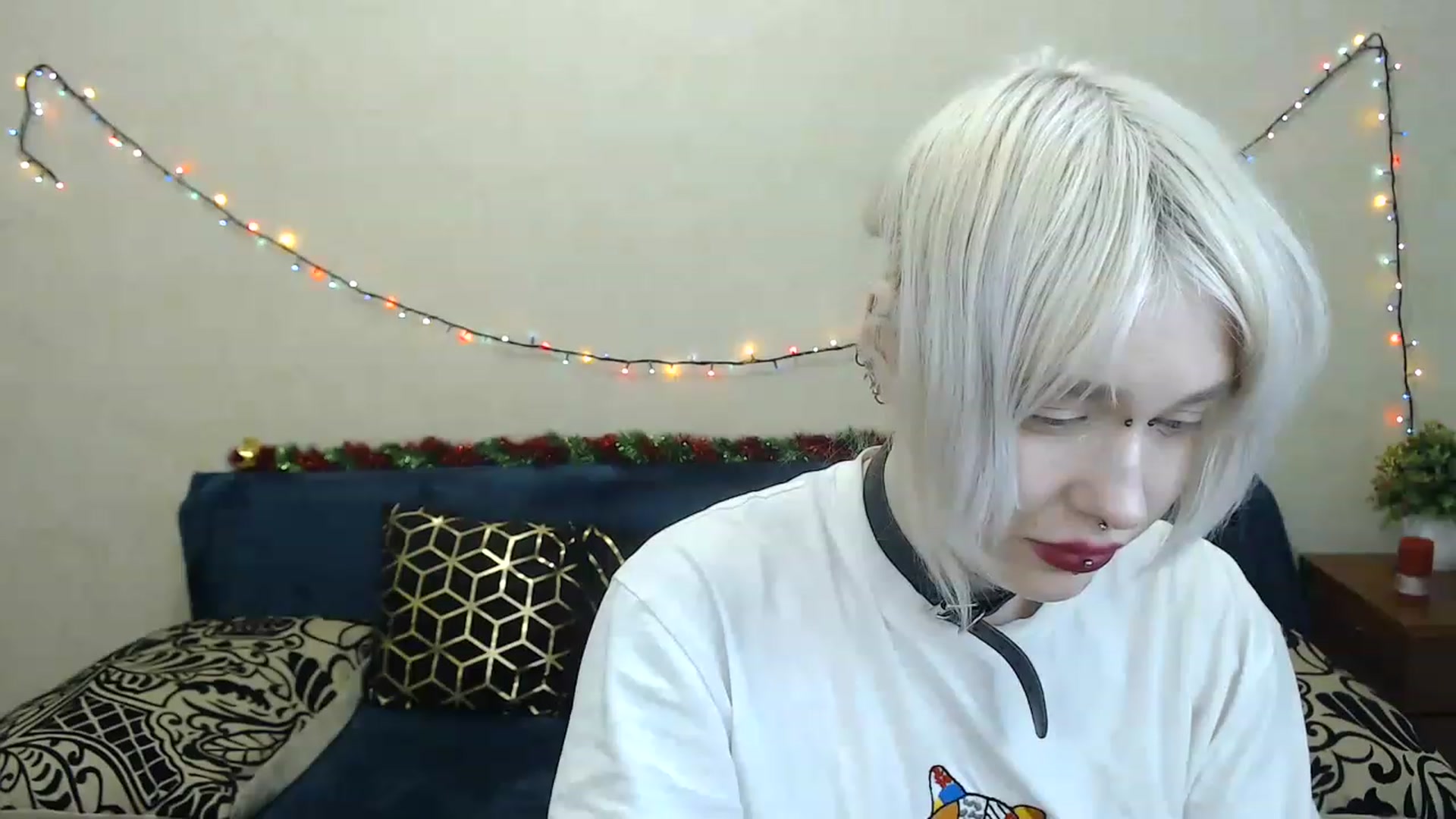 Gallery image thumbnail from Killinna's myfreecams stream on, 01/15/2023, 14:49 image 15 of 20
