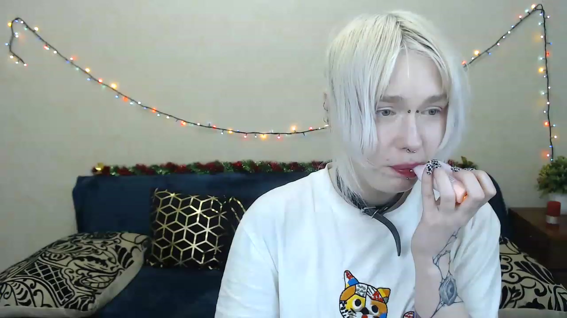 Gallery image thumbnail from Killinna's myfreecams stream on, 01/15/2023, 16:18 image 15 of 20