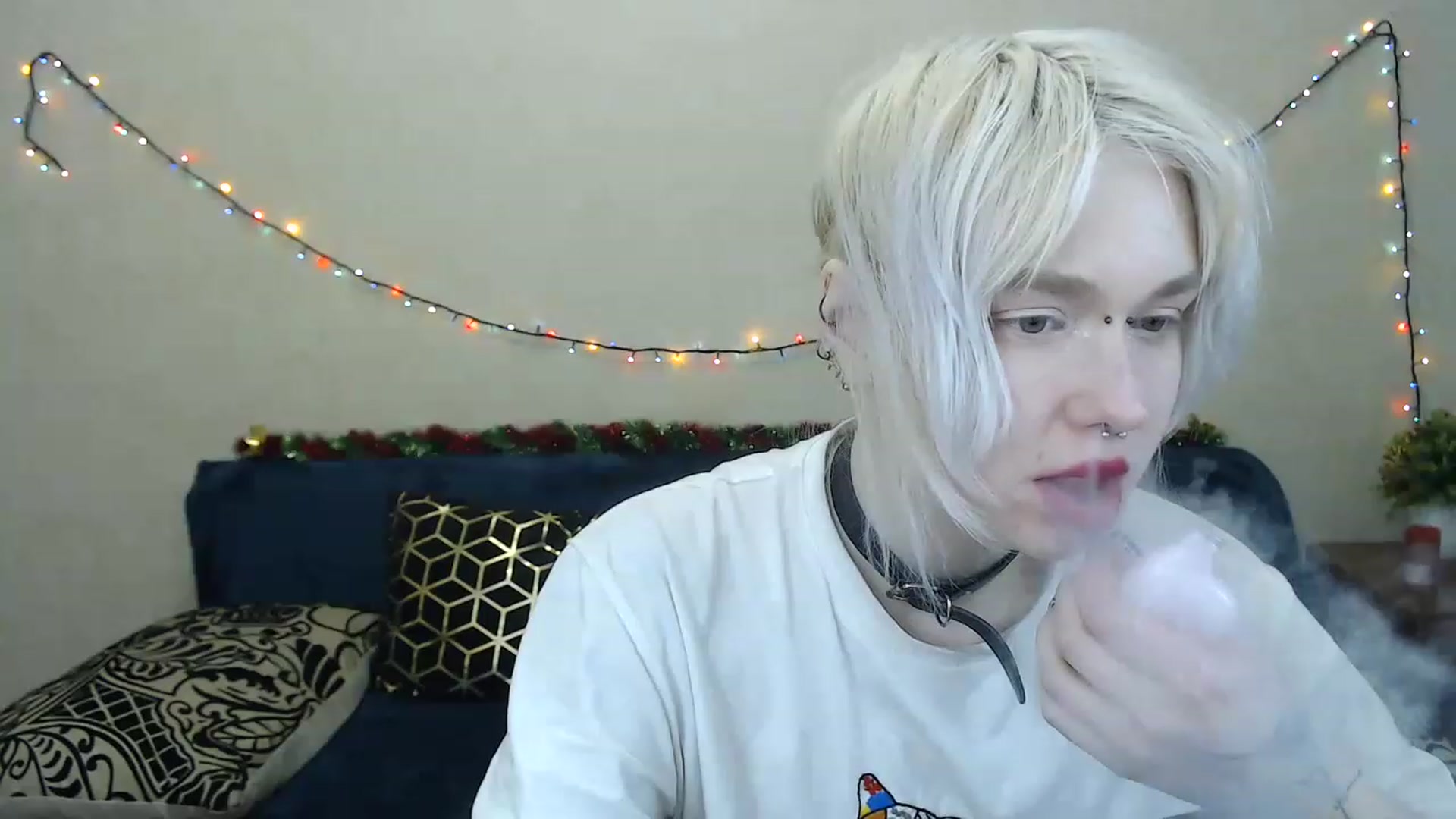 Gallery image thumbnail from Killinna's myfreecams stream on, 01/15/2023, 18:17 image 6 of 20