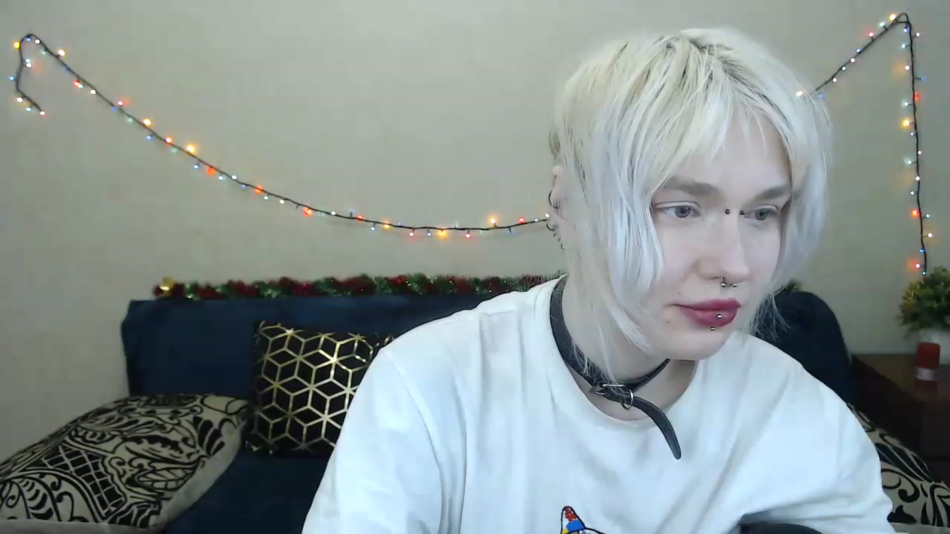 Gallery image thumbnail from Killinna's myfreecams stream on, 01/15/2023, 18:17 image 7 of 20