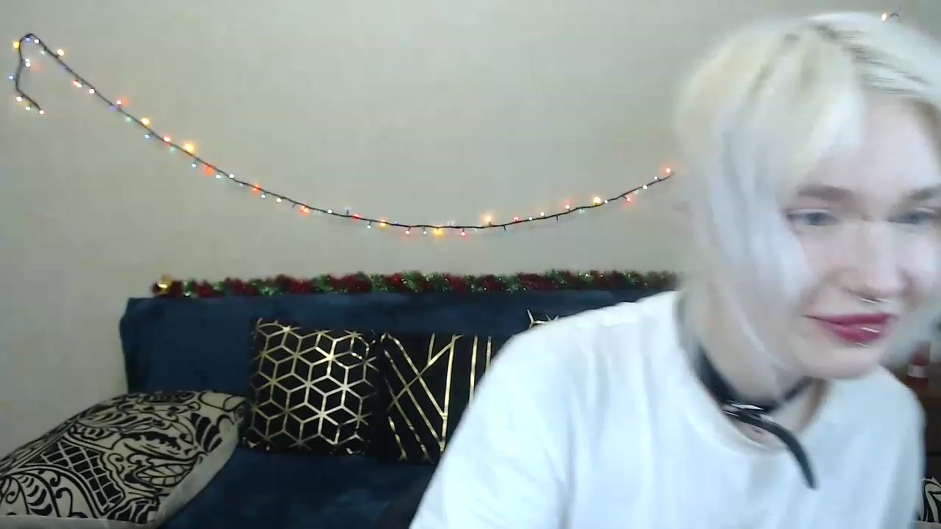 Gallery image thumbnail from Killinna's myfreecams stream on, 01/15/2023, 18:17 image 10 of 20