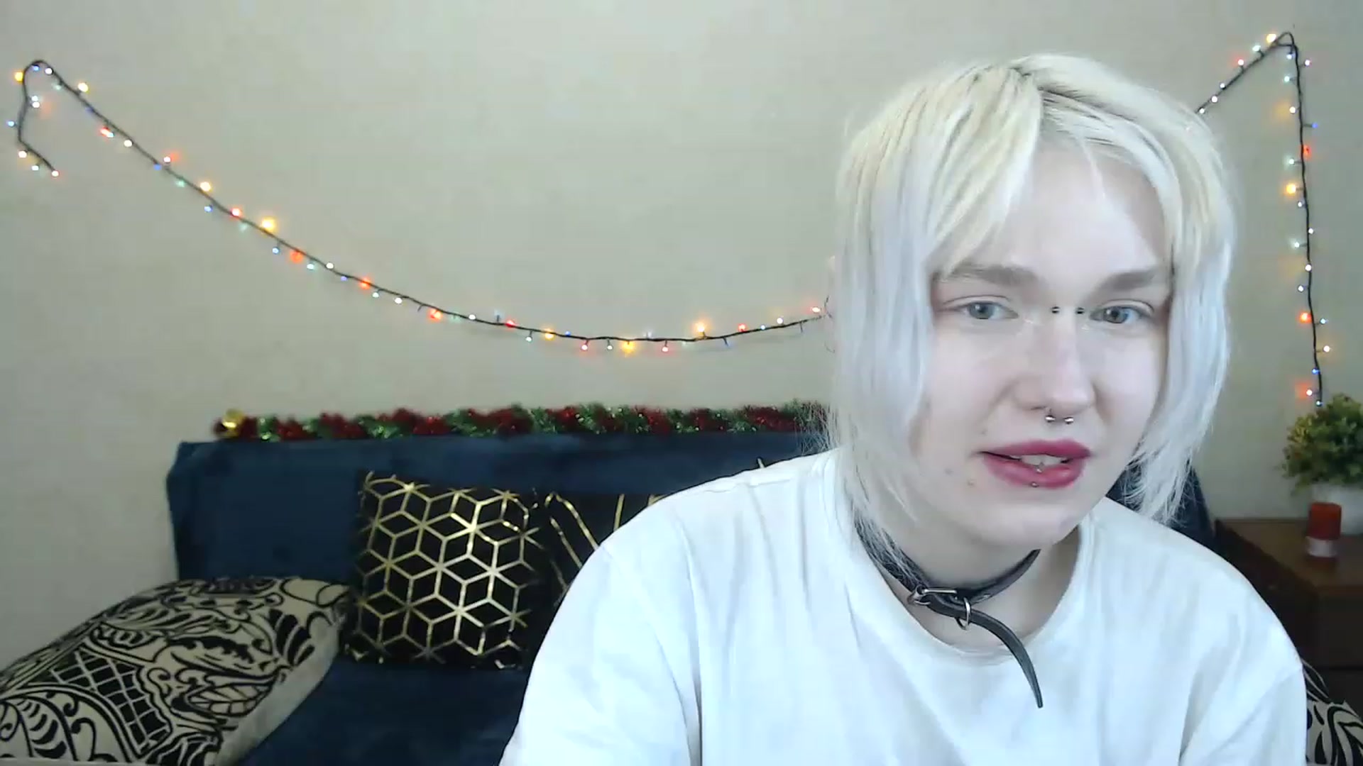Gallery image thumbnail from Killinna's myfreecams stream on, 01/15/2023, 18:17 image 14 of 20