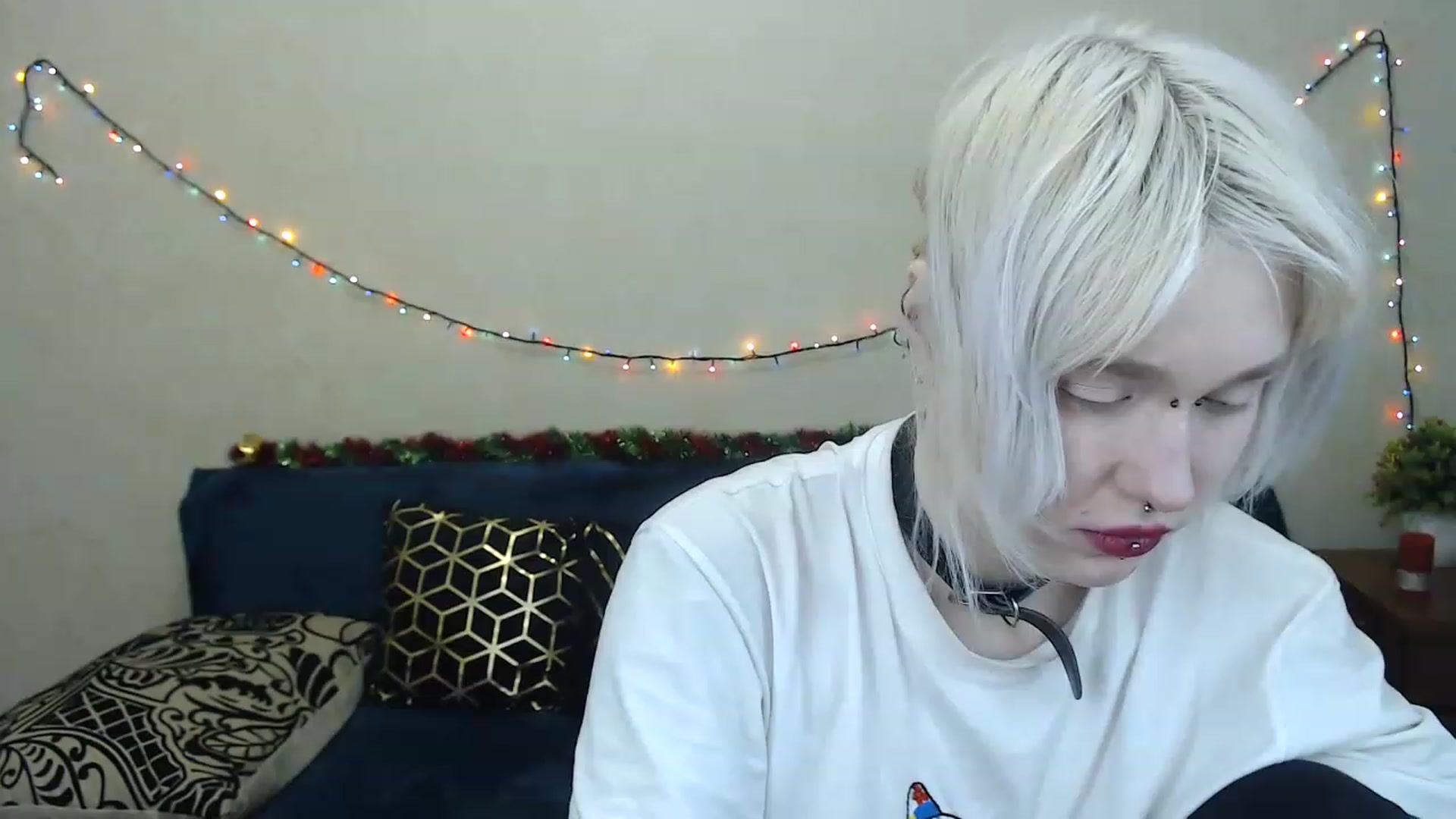 Gallery image thumbnail from Killinna's myfreecams stream on, 01/15/2023, 18:17 image 3 of 20