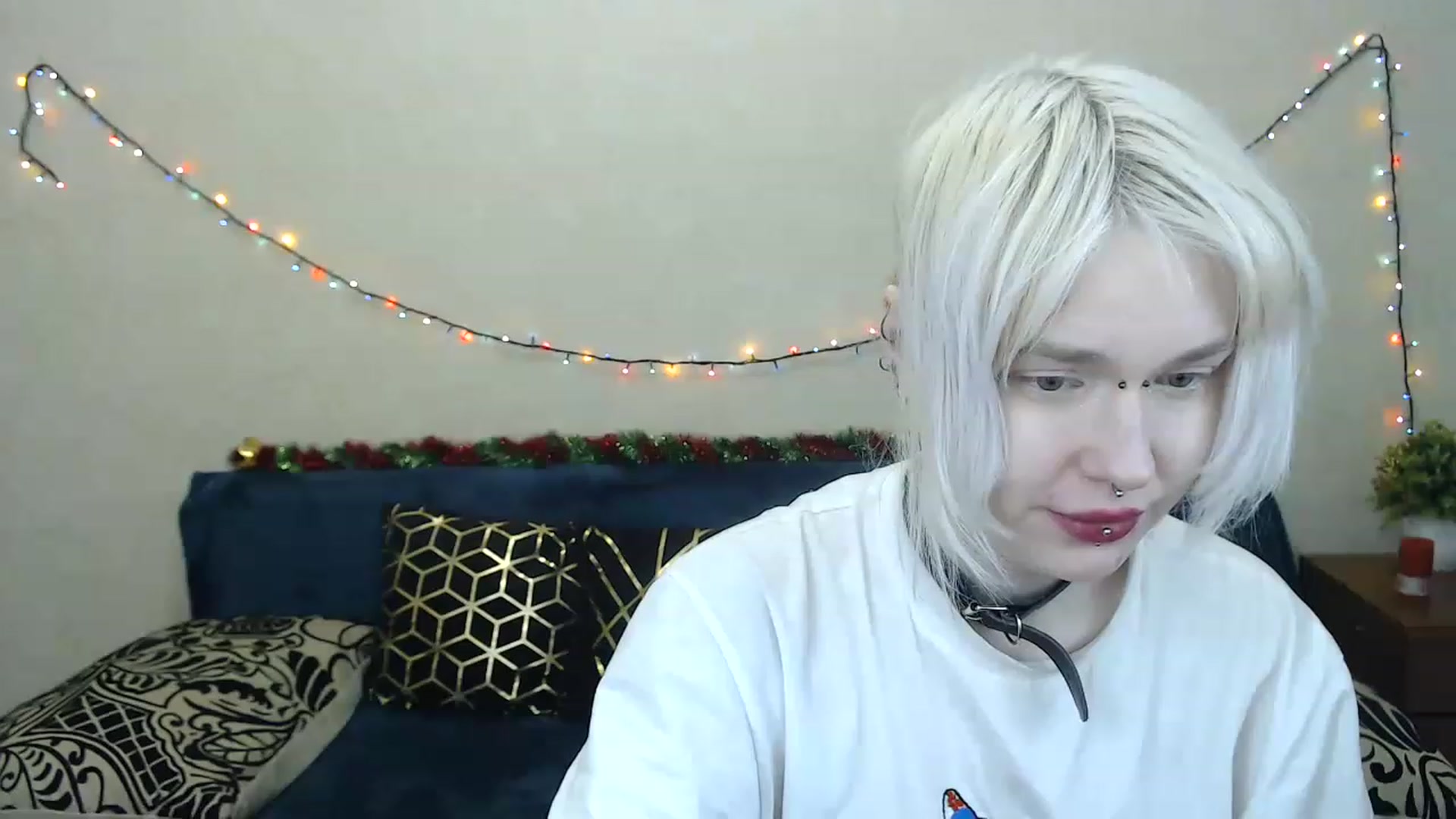 Gallery image thumbnail from Killinna's myfreecams stream on, 01/15/2023, 18:17 image 17 of 20