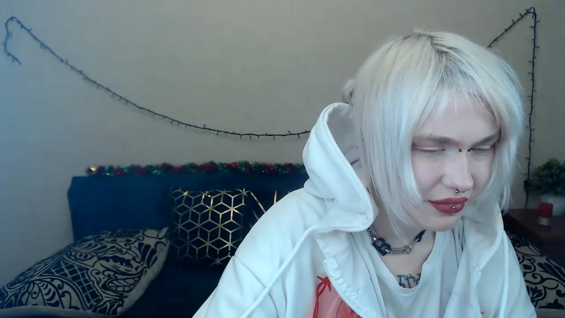 Gallery image thumbnail from Killinna's myfreecams stream on, 01/18/2023, 14:54 image 13 of 20