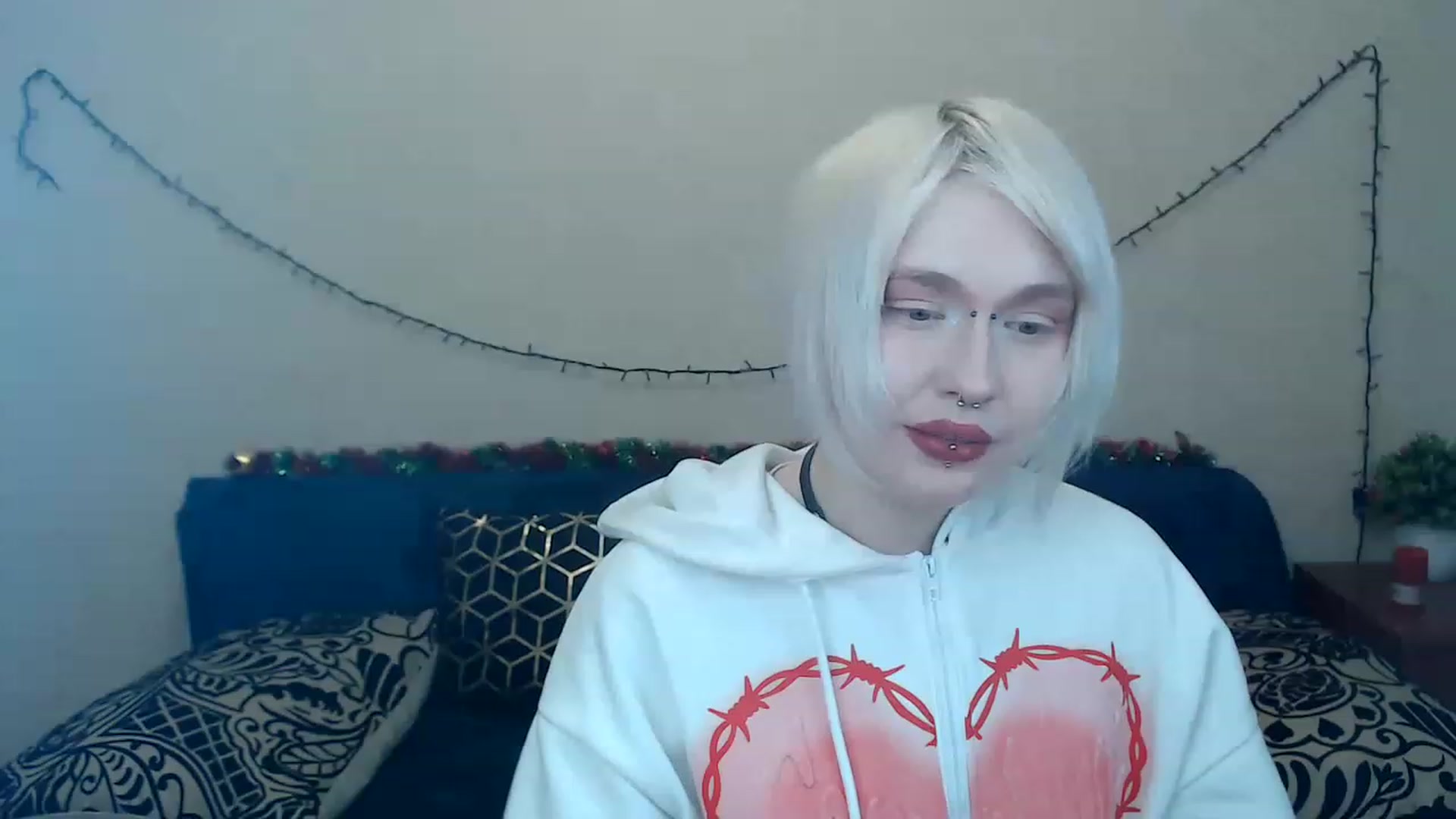 Gallery image thumbnail from Killinna's myfreecams stream on, 01/18/2023, 14:54 image 18 of 20