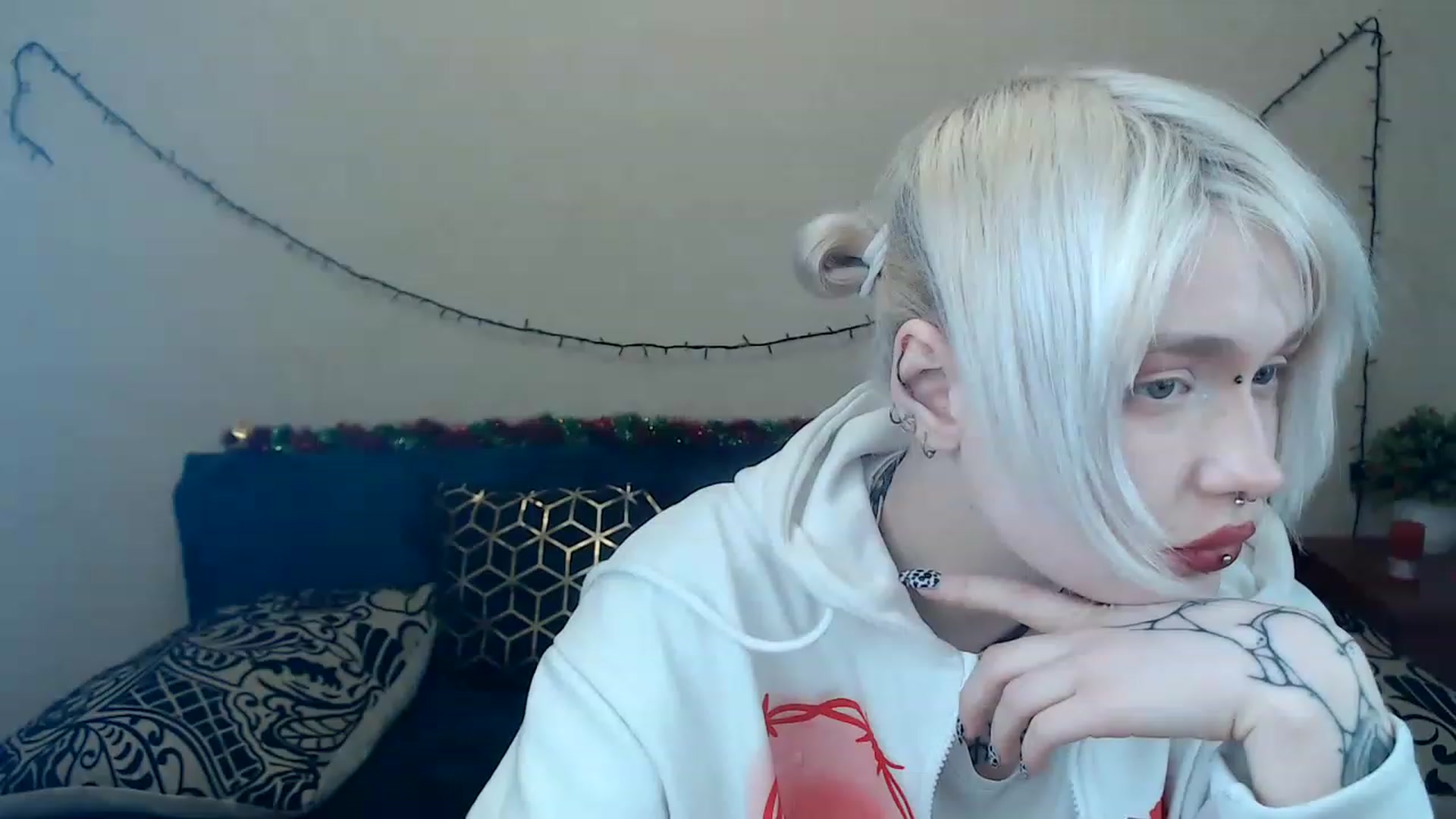Gallery image thumbnail from Killinna's myfreecams stream on, 01/18/2023, 14:54 image 12 of 20