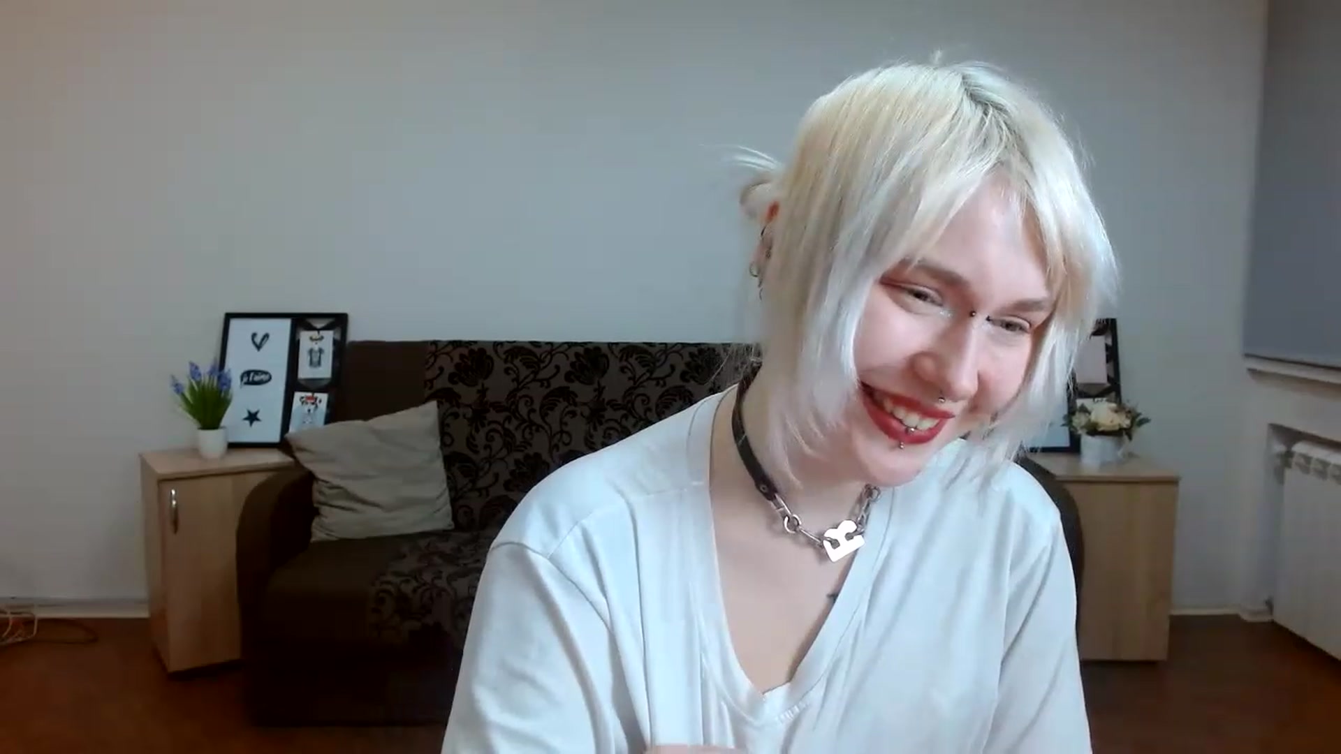 Gallery image thumbnail from Killinna's myfreecams stream on, 01/18/2023, 17:30 image 11 of 20