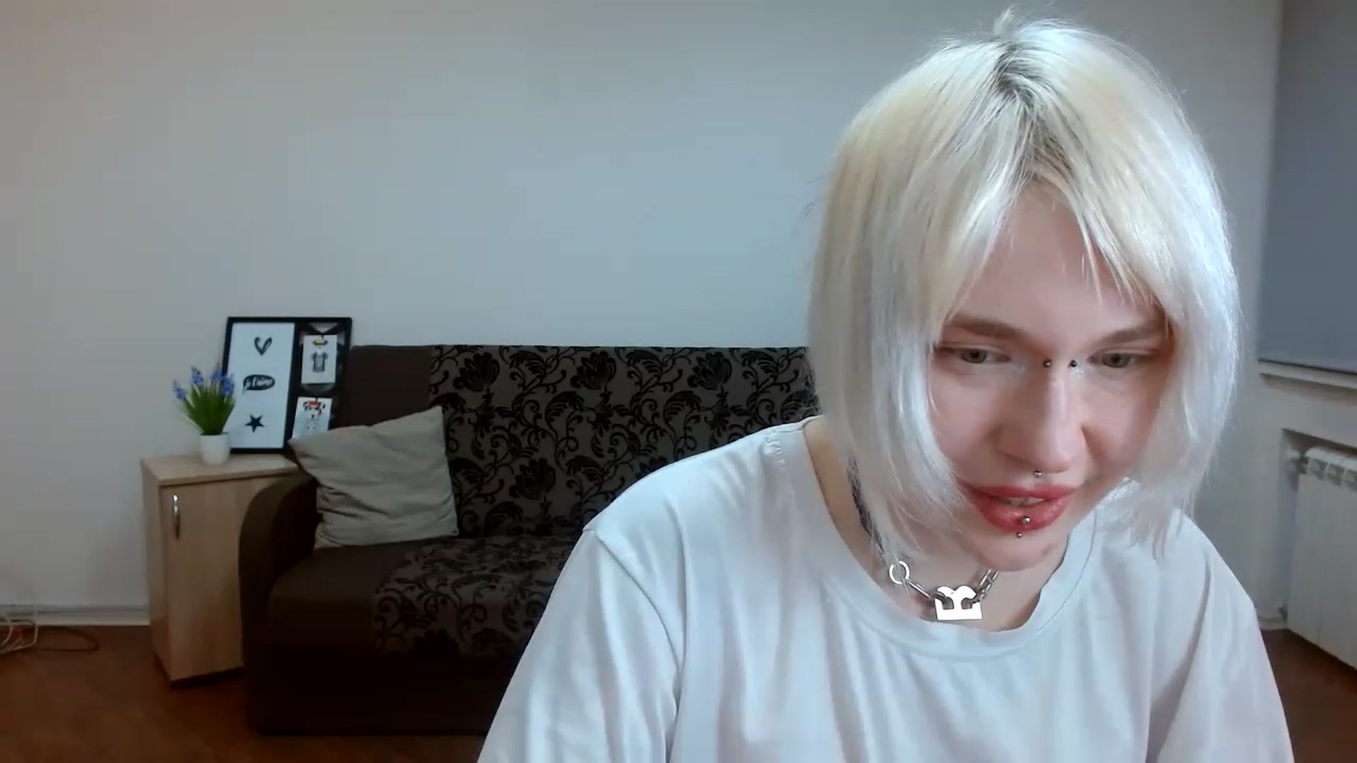 Gallery image thumbnail from Killinna's myfreecams stream on, 01/18/2023, 17:30 image 18 of 20