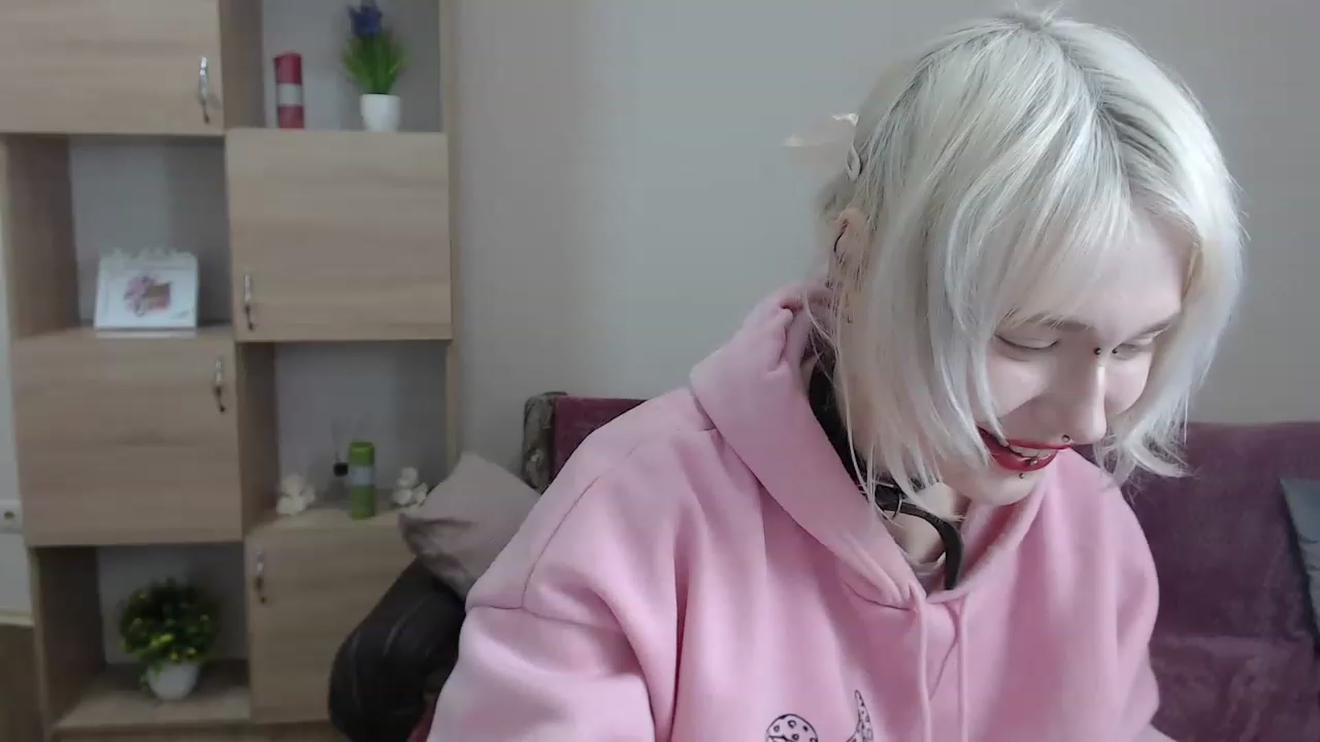 Gallery image thumbnail from Killinna's myfreecams stream on, 01/20/2023, 14:35 image 3 of 20