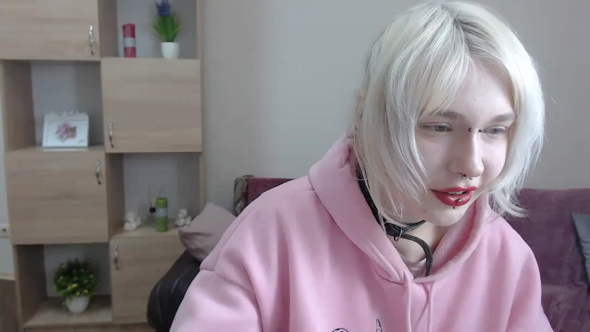 Gallery image thumbnail from Killinna's myfreecams stream on, 01/20/2023, 14:35 image 5 of 20