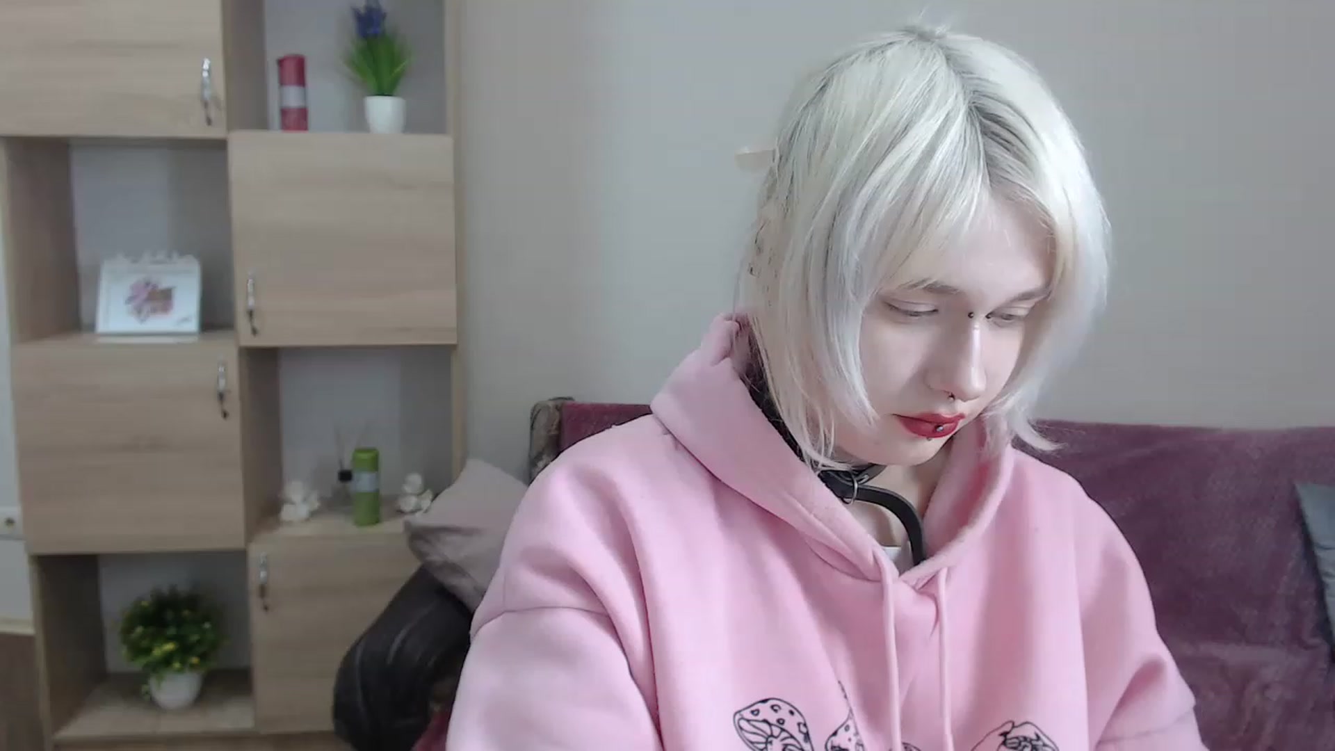 Gallery image thumbnail from Killinna's myfreecams stream on, 01/20/2023, 14:35 image 13 of 20