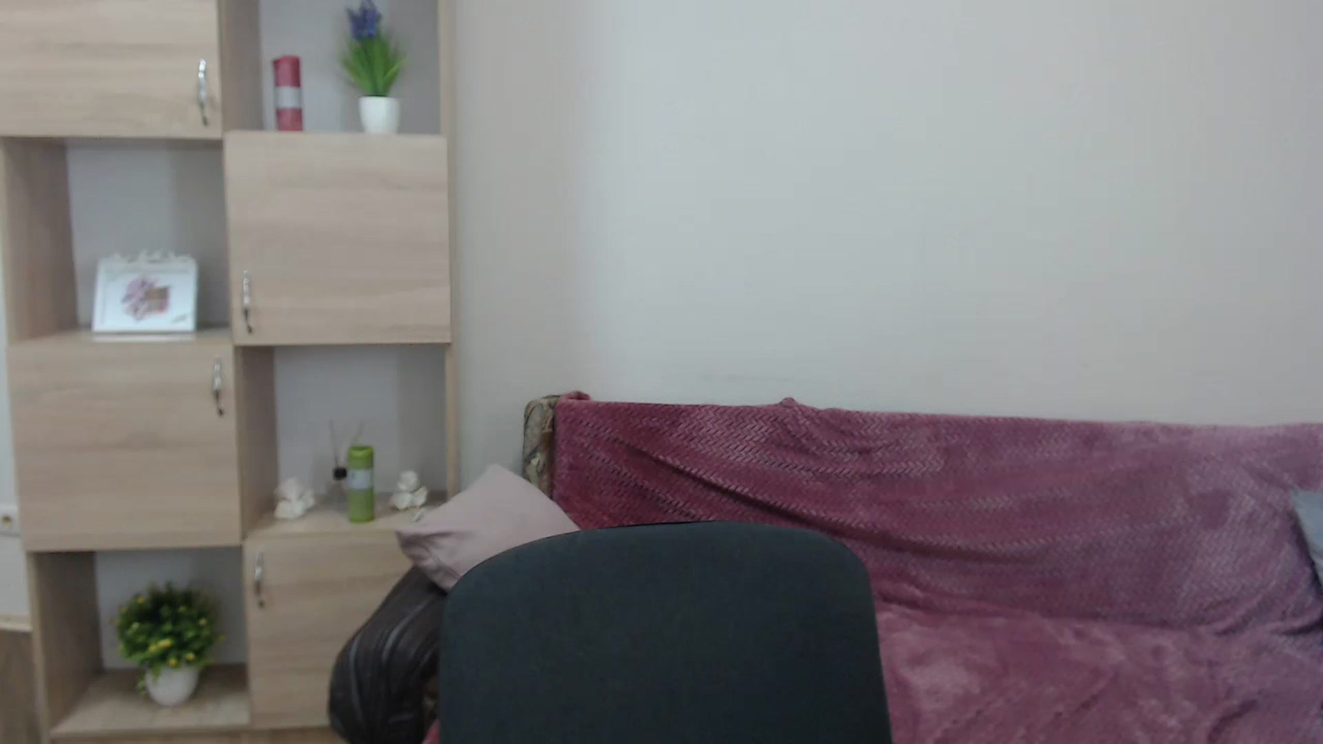 Gallery image thumbnail from Killinna's myfreecams stream on, 01/20/2023, 15:19 image 13 of 20