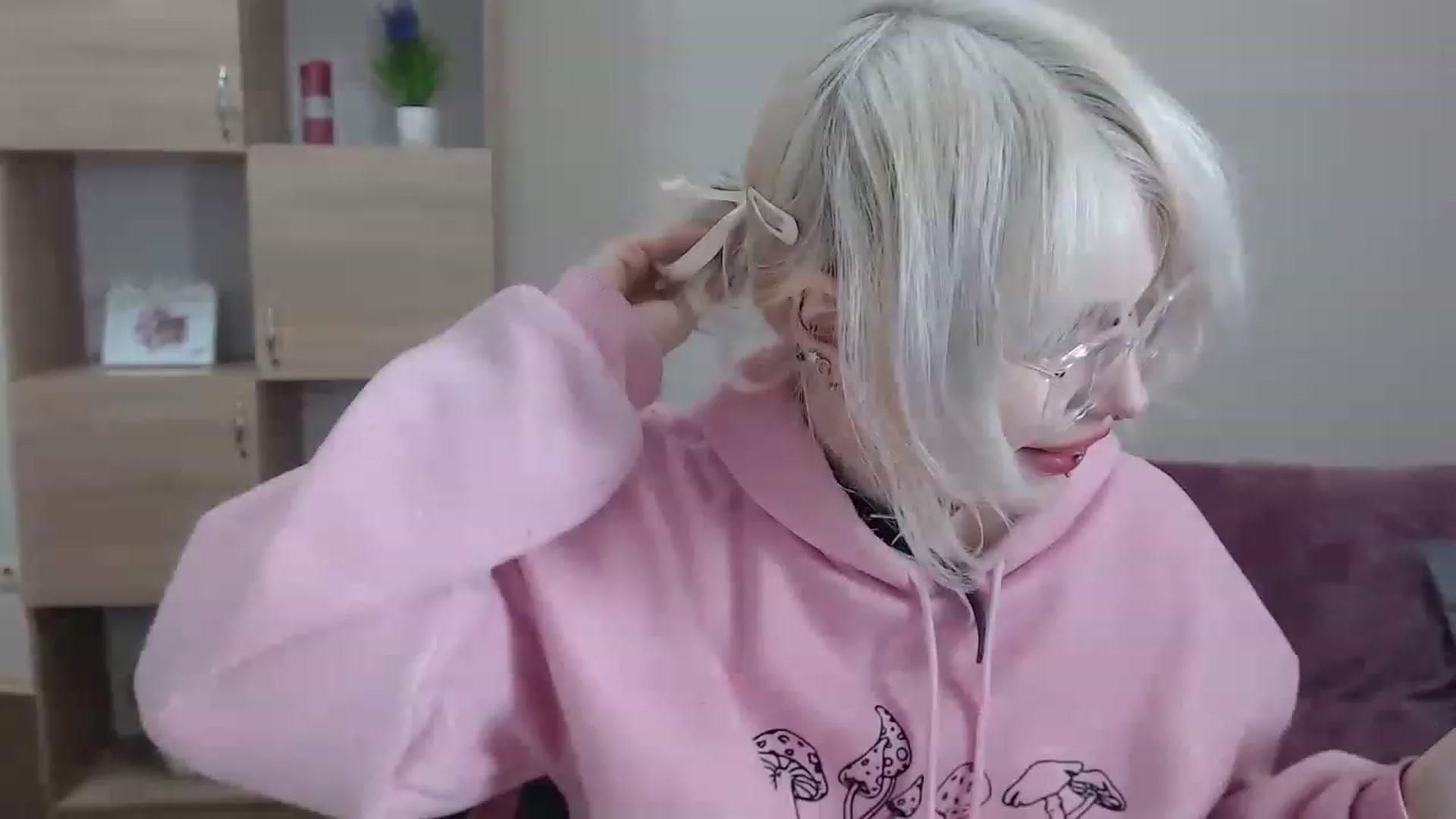 Gallery image thumbnail from Killinna's myfreecams stream on, 01/20/2023, 15:19 image 19 of 20