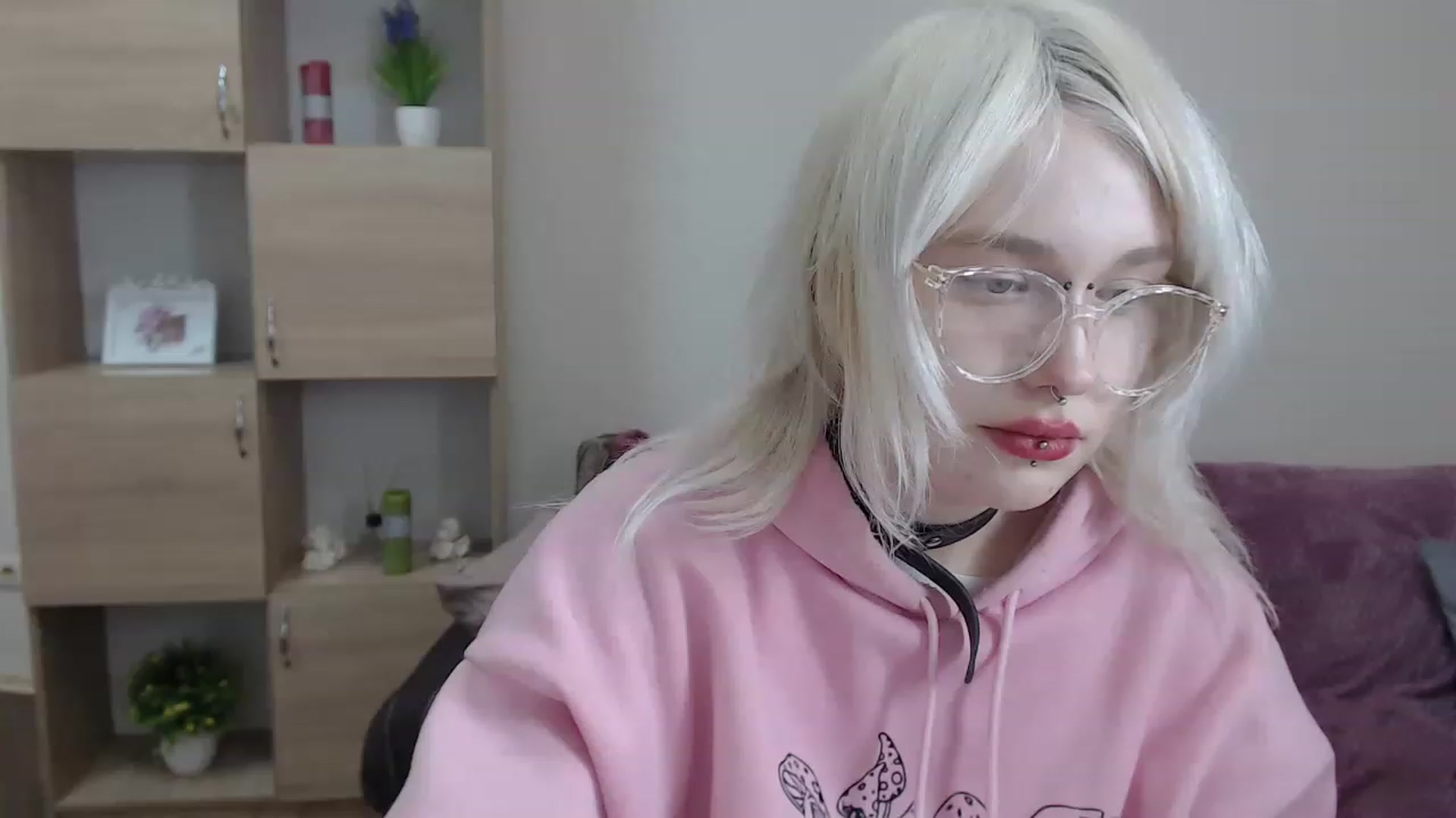 Gallery image thumbnail from Killinna's myfreecams stream on, 01/20/2023, 15:19 image 20 of 20