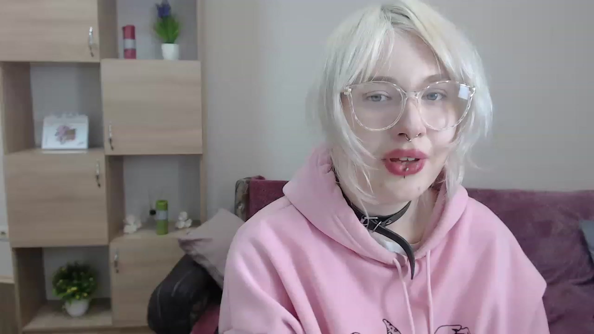 Gallery image thumbnail from Killinna's myfreecams stream on, 01/20/2023, 15:19 image 18 of 20