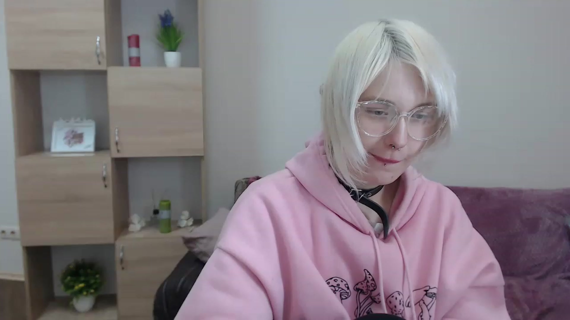 Gallery image thumbnail from Killinna's myfreecams stream on, 01/20/2023, 18:35 image 7 of 20
