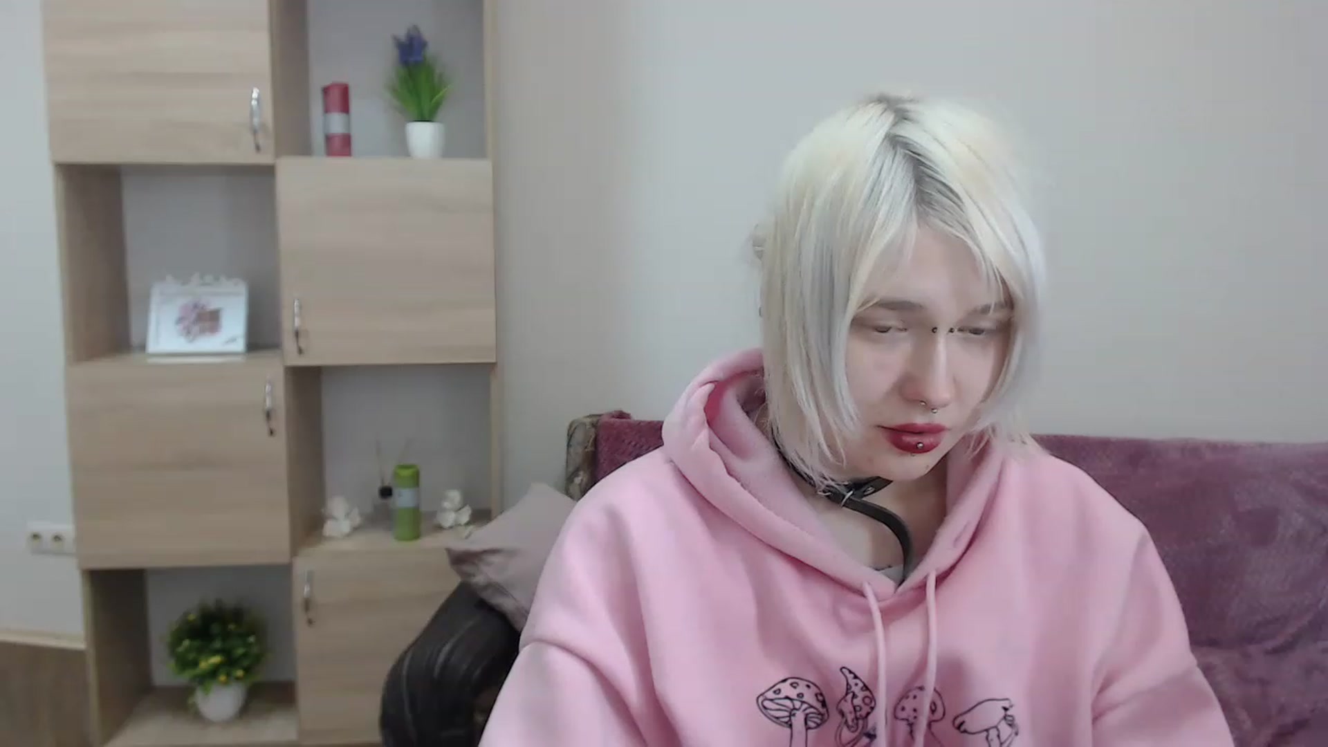 Gallery image thumbnail from Killinna's myfreecams stream on, 01/20/2023, 18:35 image 20 of 20