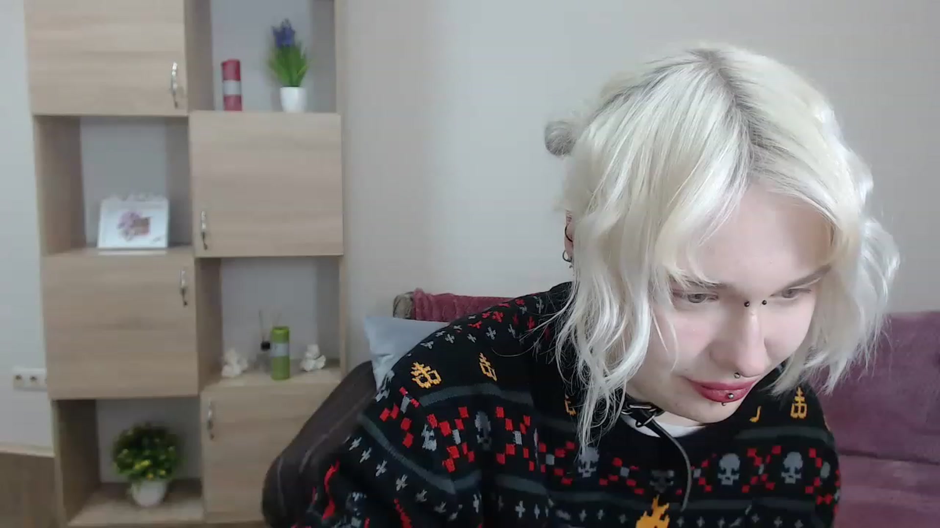 Gallery image thumbnail from Killinna's myfreecams stream on, 01/21/2023, 18:32 image 17 of 20