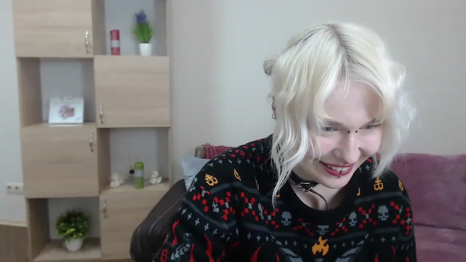 Gallery image thumbnail from Killinna's myfreecams stream on, 01/21/2023, 18:32 image 20 of 20