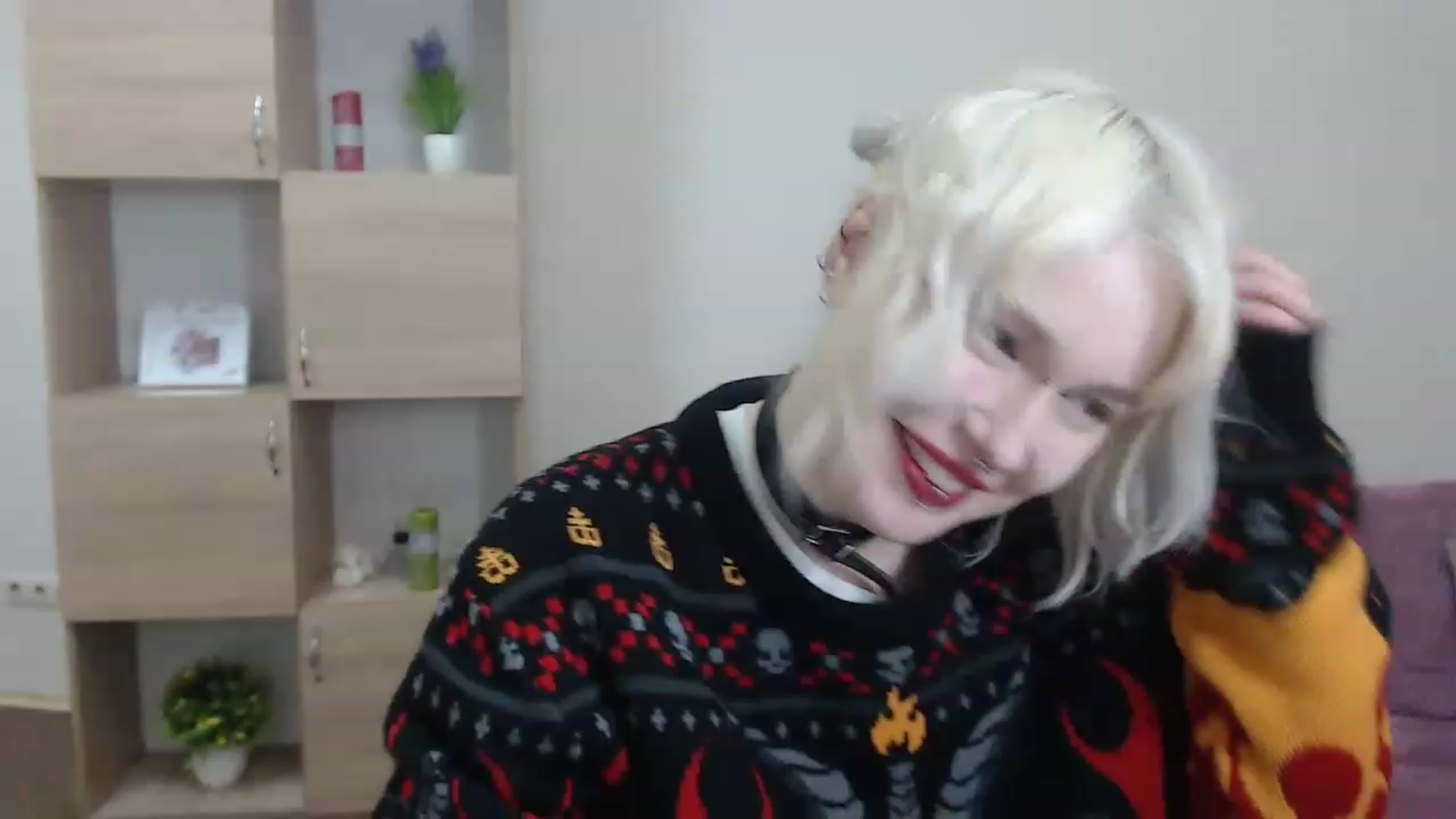 Gallery image thumbnail from Killinna's myfreecams stream on, 01/21/2023, 18:32 image 7 of 20