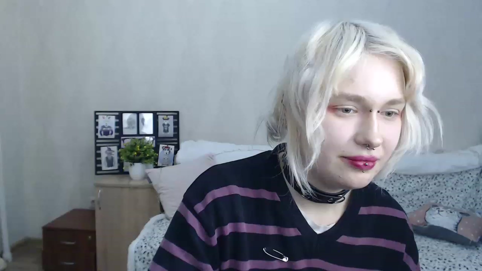 Gallery image thumbnail from Killinna's myfreecams stream on, 01/22/2023, 16:41 image 13 of 20