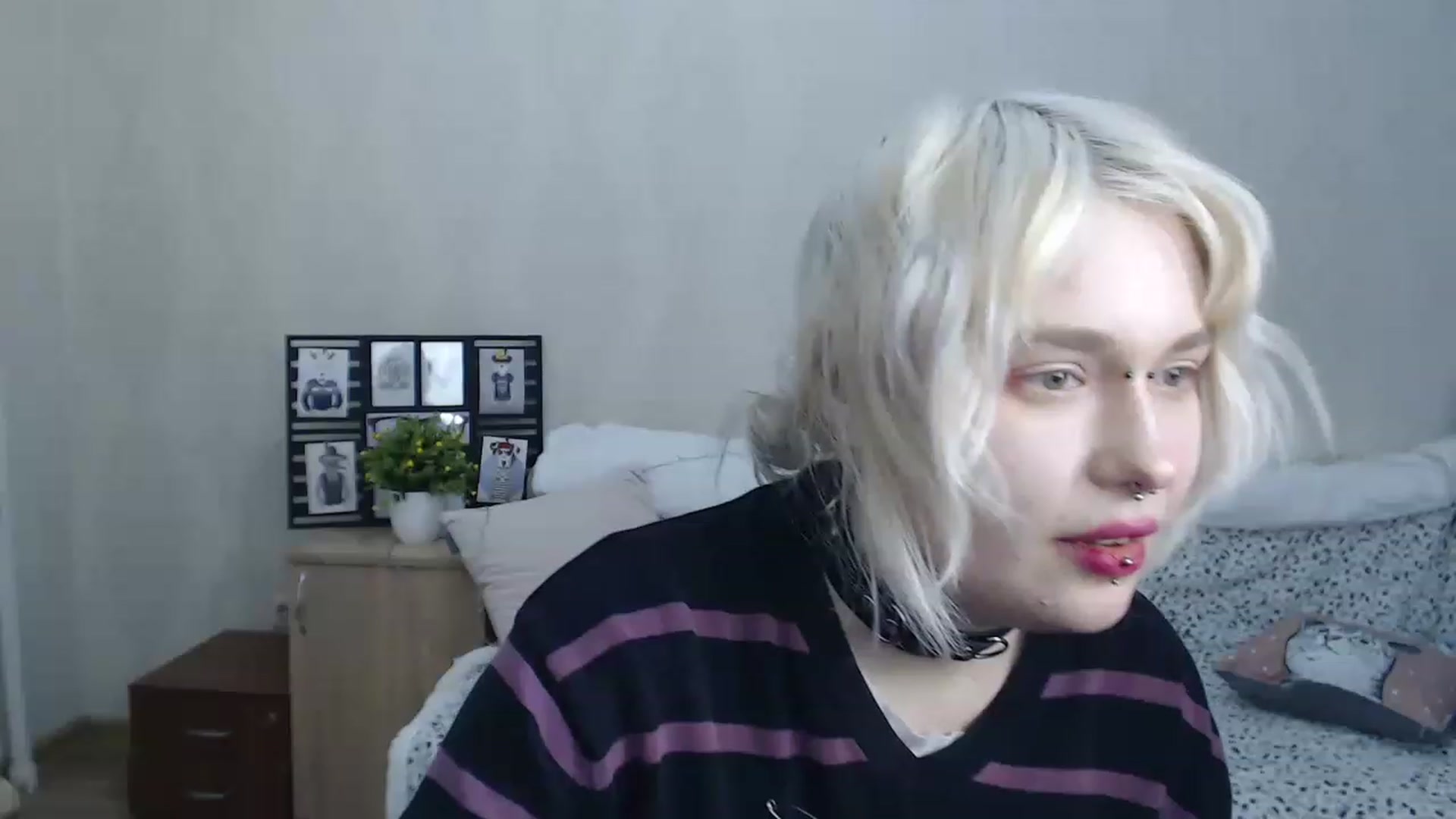 Gallery image thumbnail from Killinna's myfreecams stream on, 01/22/2023, 16:41 image 19 of 20