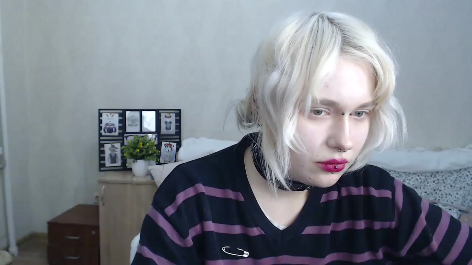 Gallery image thumbnail from Killinna's myfreecams stream on, 01/22/2023, 16:41 image 2 of 20