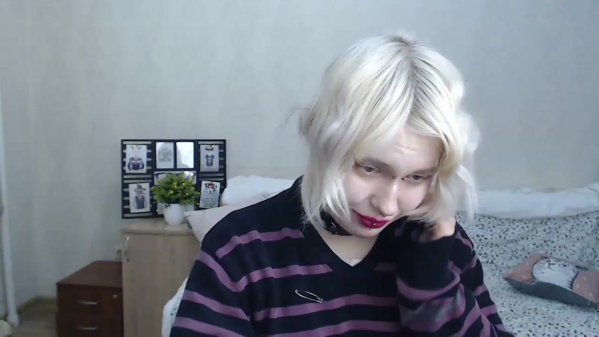 Gallery image thumbnail from Killinna's myfreecams stream on, 01/22/2023, 16:41 image 7 of 20