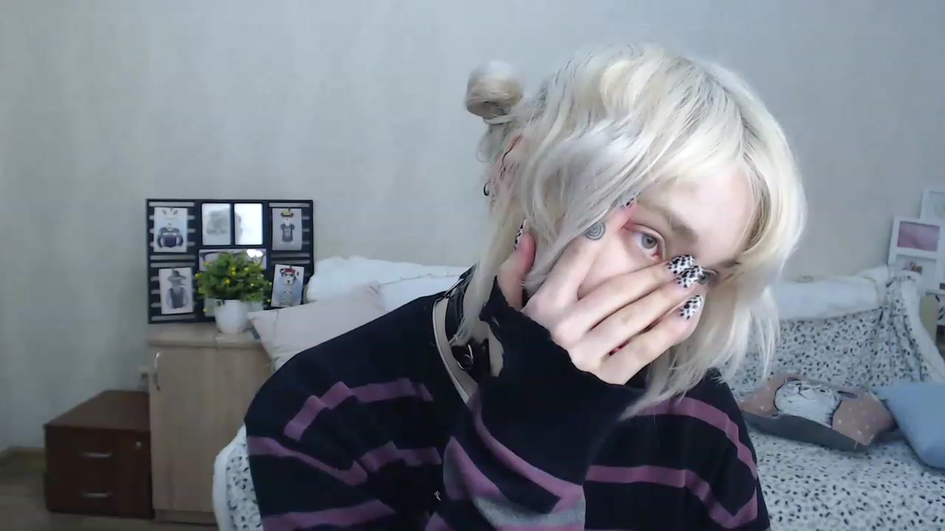 Gallery image thumbnail from Killinna's myfreecams stream on, 01/22/2023, 18:31 image 18 of 20