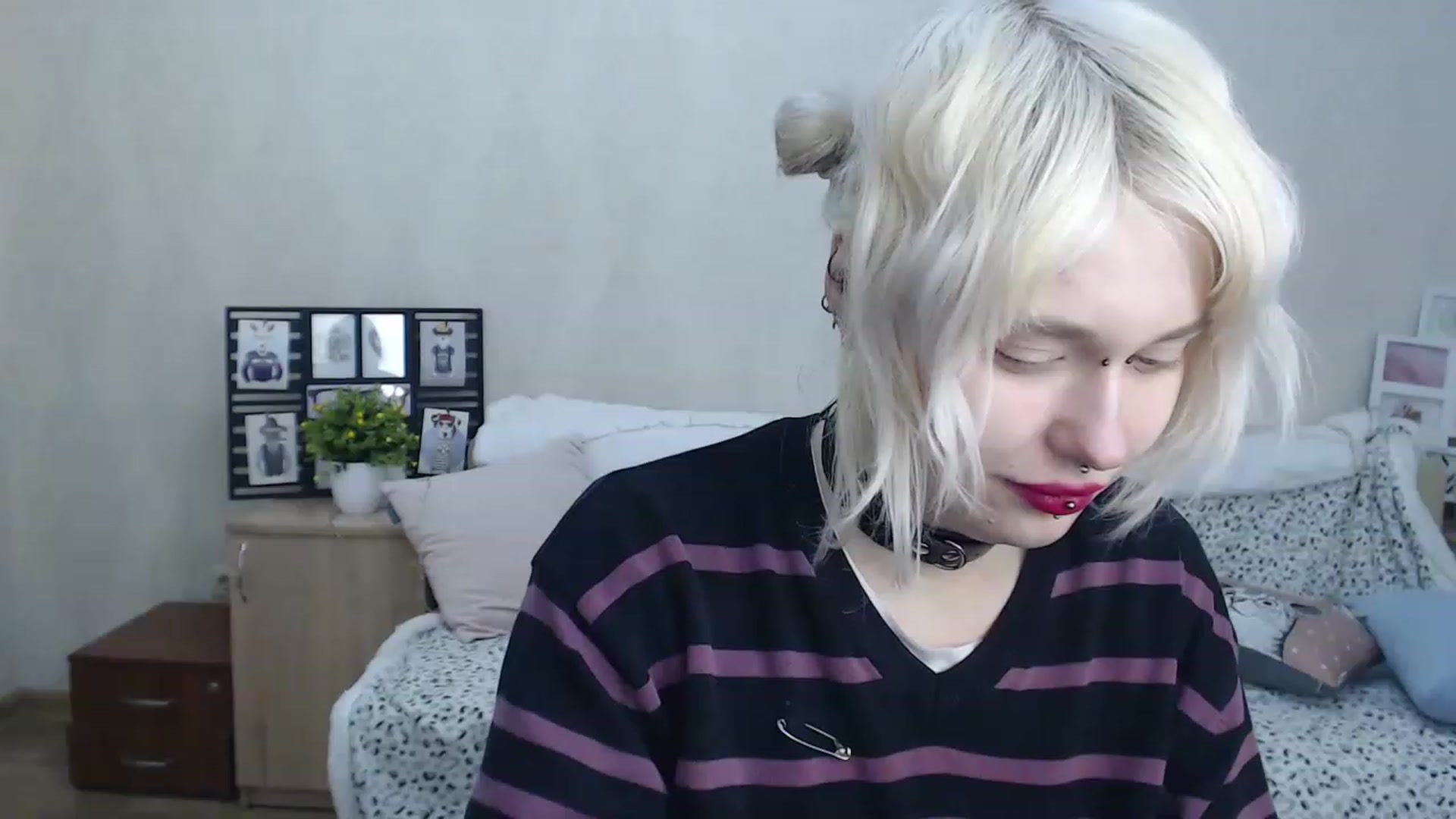 Gallery image thumbnail from Killinna's myfreecams stream on, 01/22/2023, 18:31 image 19 of 20