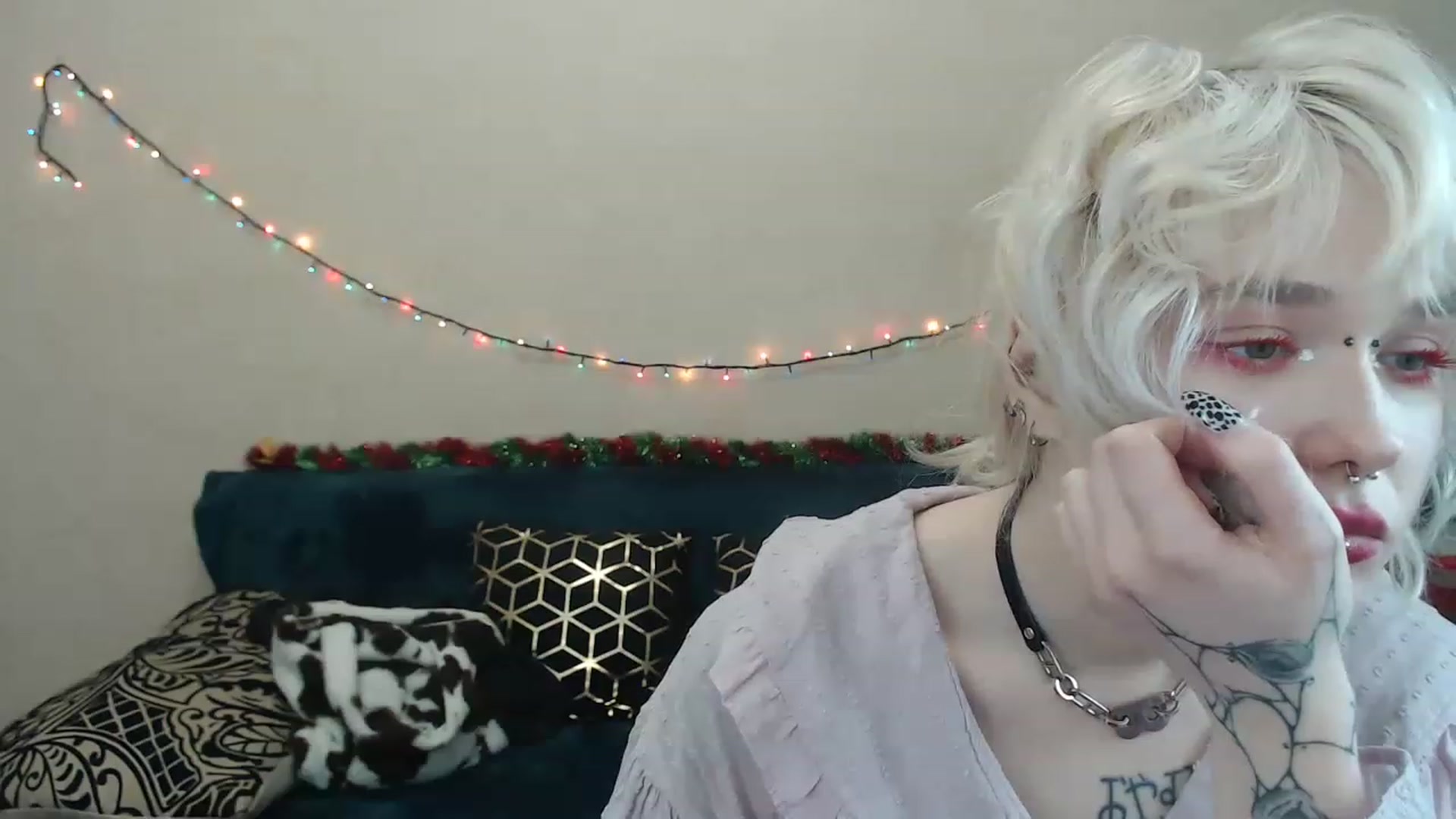 Gallery image thumbnail from Killinna's myfreecams stream on, 01/26/2023, 15:21 image 12 of 20