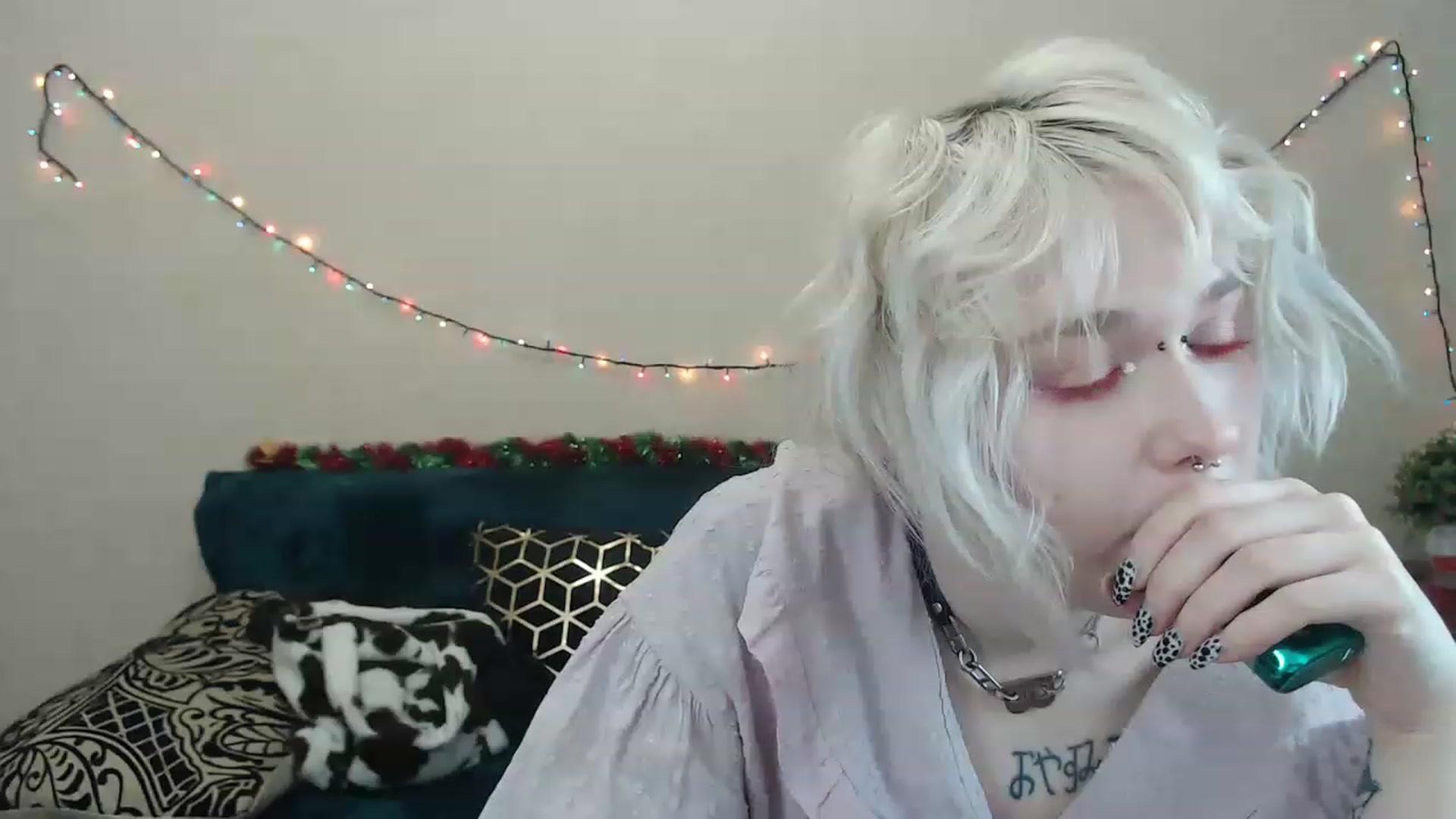 Gallery image thumbnail from Killinna's myfreecams stream on, 01/26/2023, 15:21 image 9 of 20